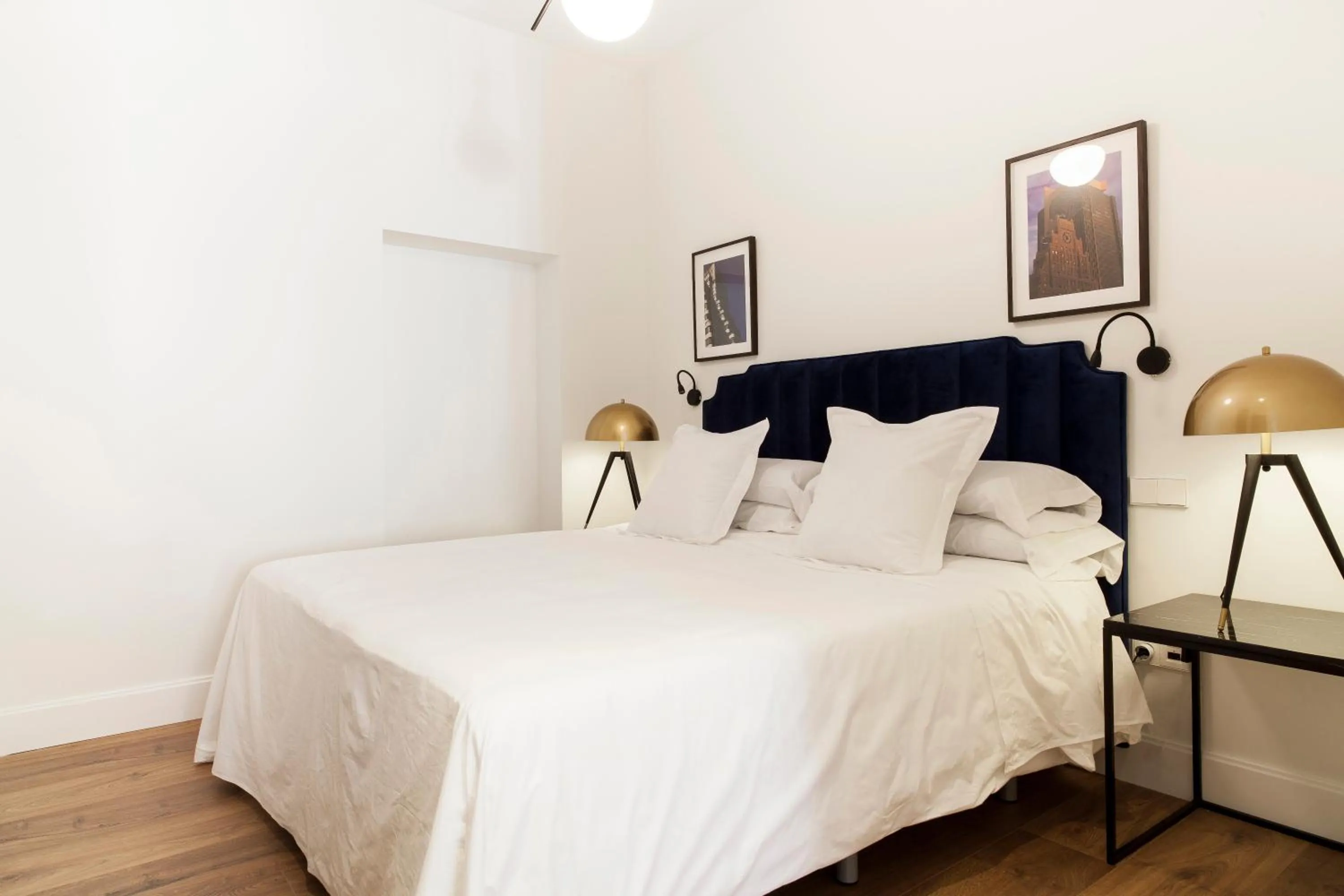 Bedroom, Bed in Mante House - Malasaña Design