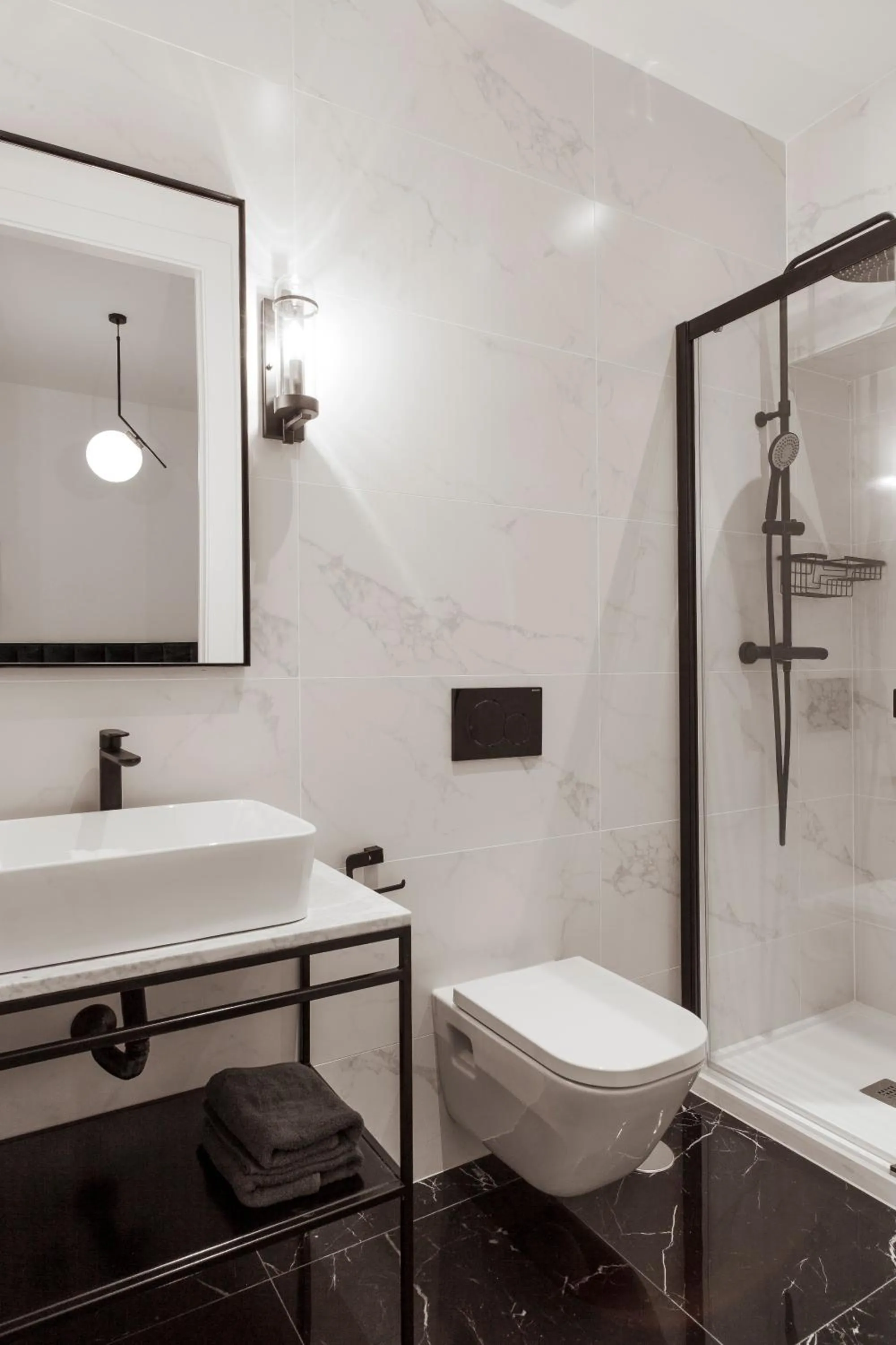 Bathroom in Mante House - Malasaña Design