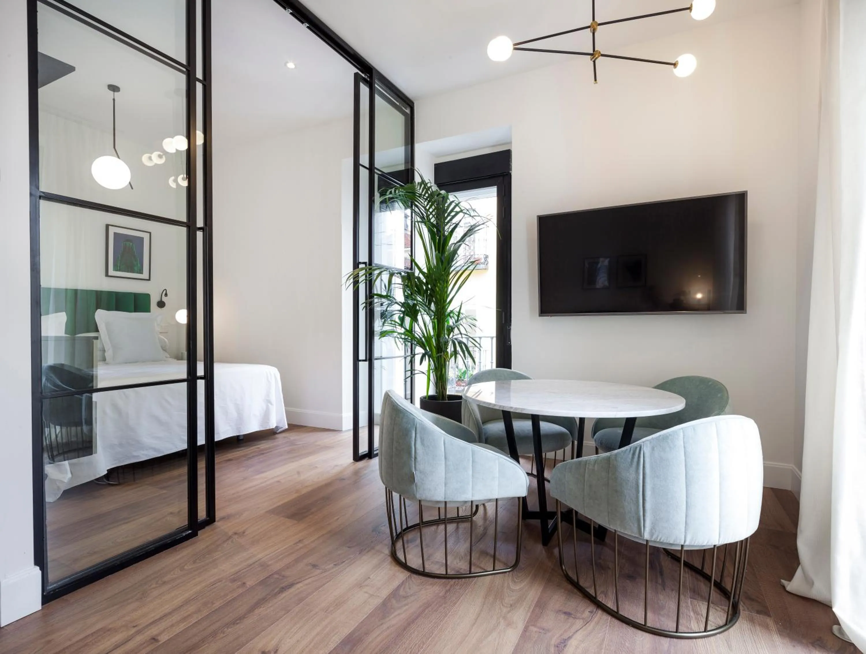 Dining area in Mante House - Malasaña Design