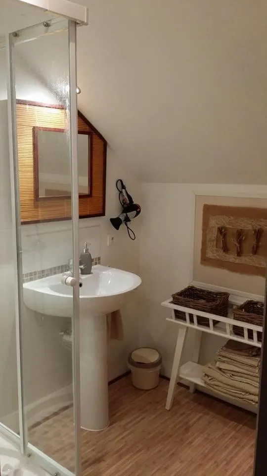 Bathroom in Chambres d'Hôtes La Vallée des Vignes