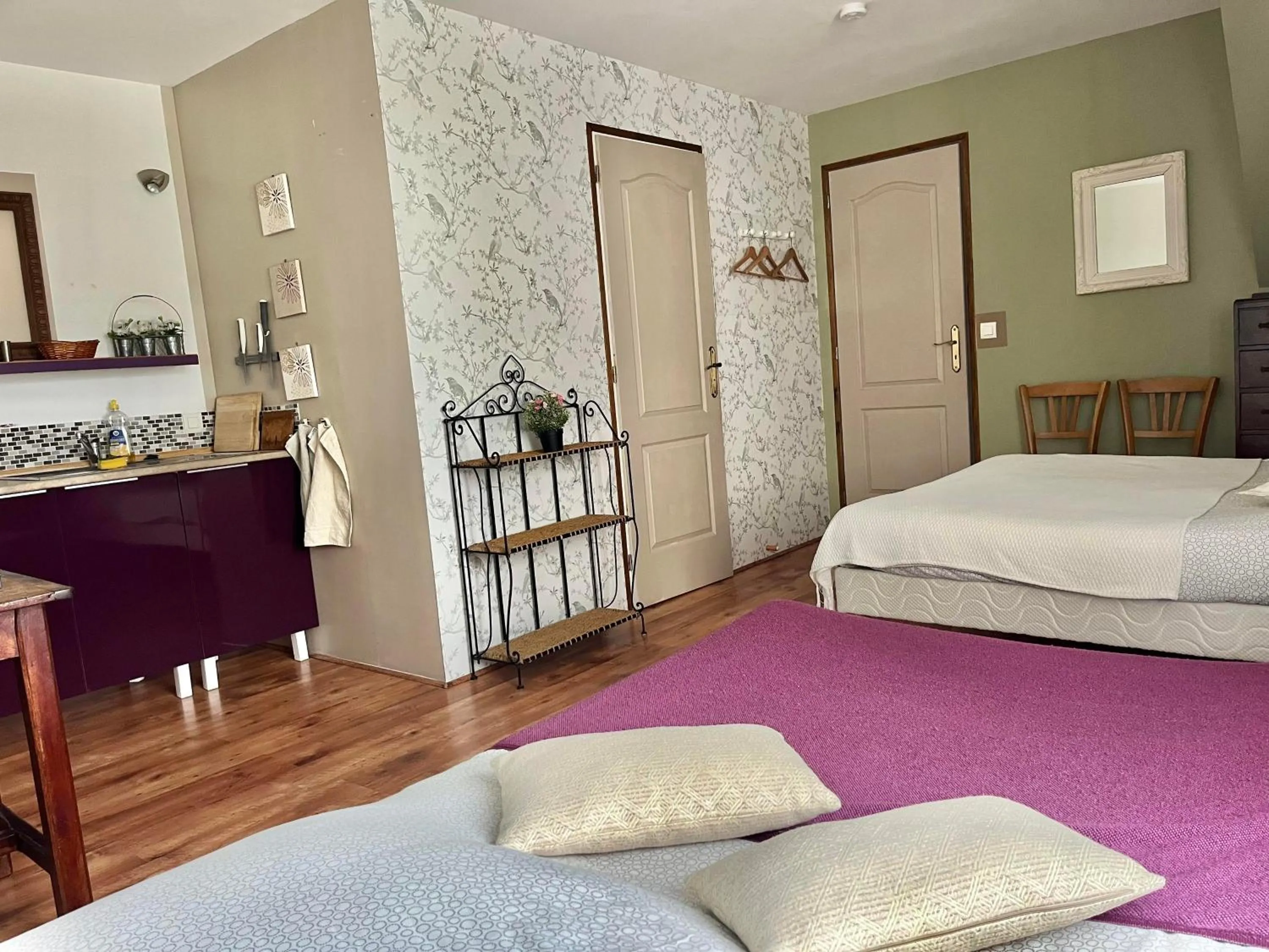 Bed in Chambres d'Hôtes La Vallée des Vignes