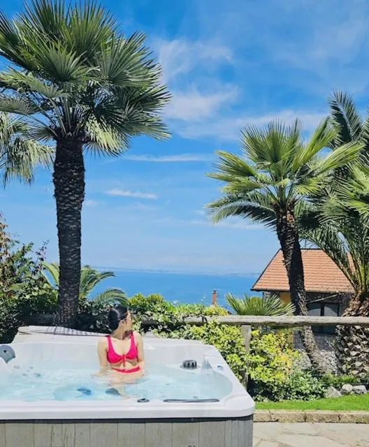 Hot Tub in Romantic Relais Sorrento
