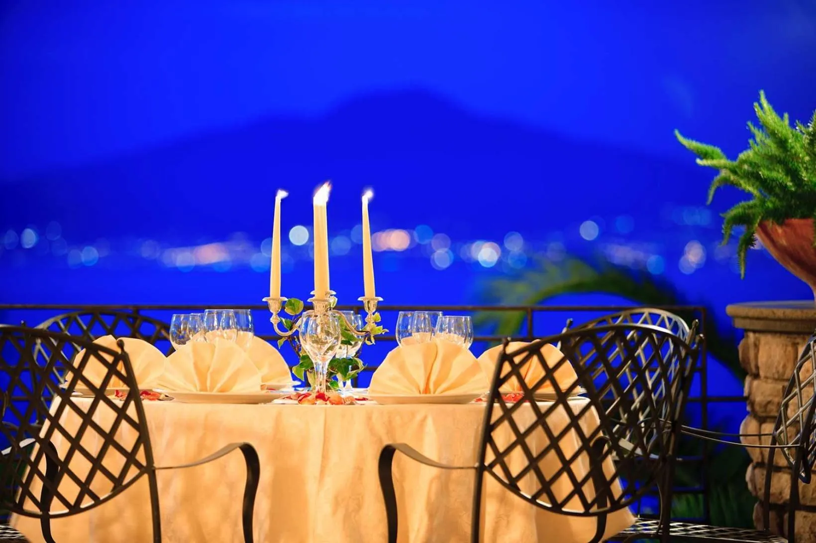 Restaurant/places to eat in Romantic Relais Sorrento