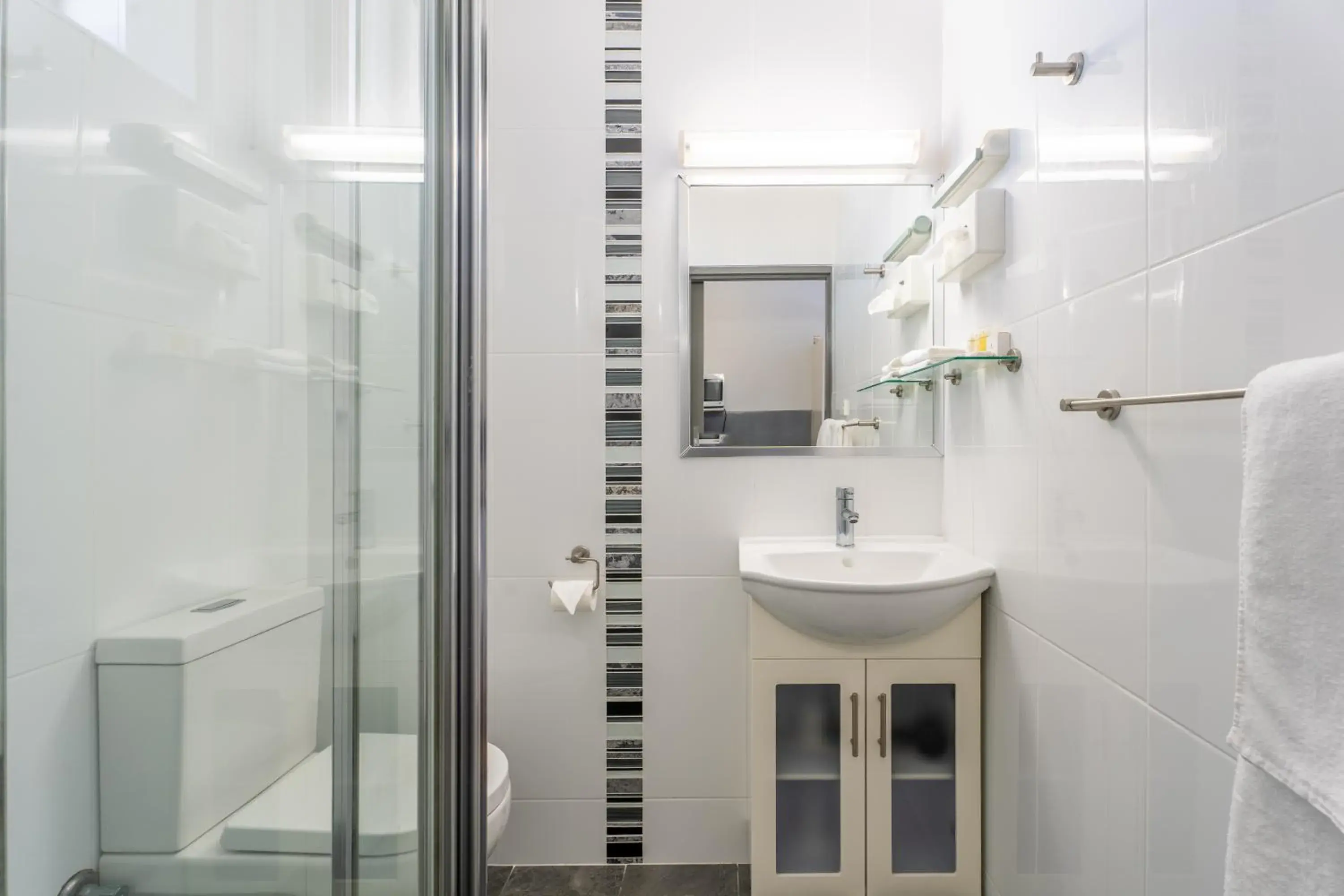 Deluxe Room with Balcony in Port Aloha Motel Deluxe Room with Balcony in Port Aloha Motel