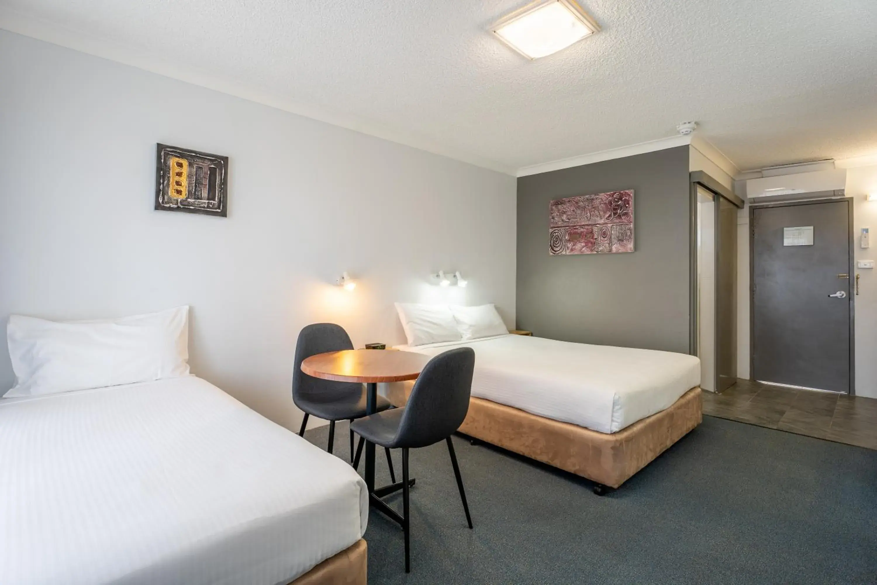 Balcony Room in Port Aloha Motel Balcony Room in Port Aloha Motel