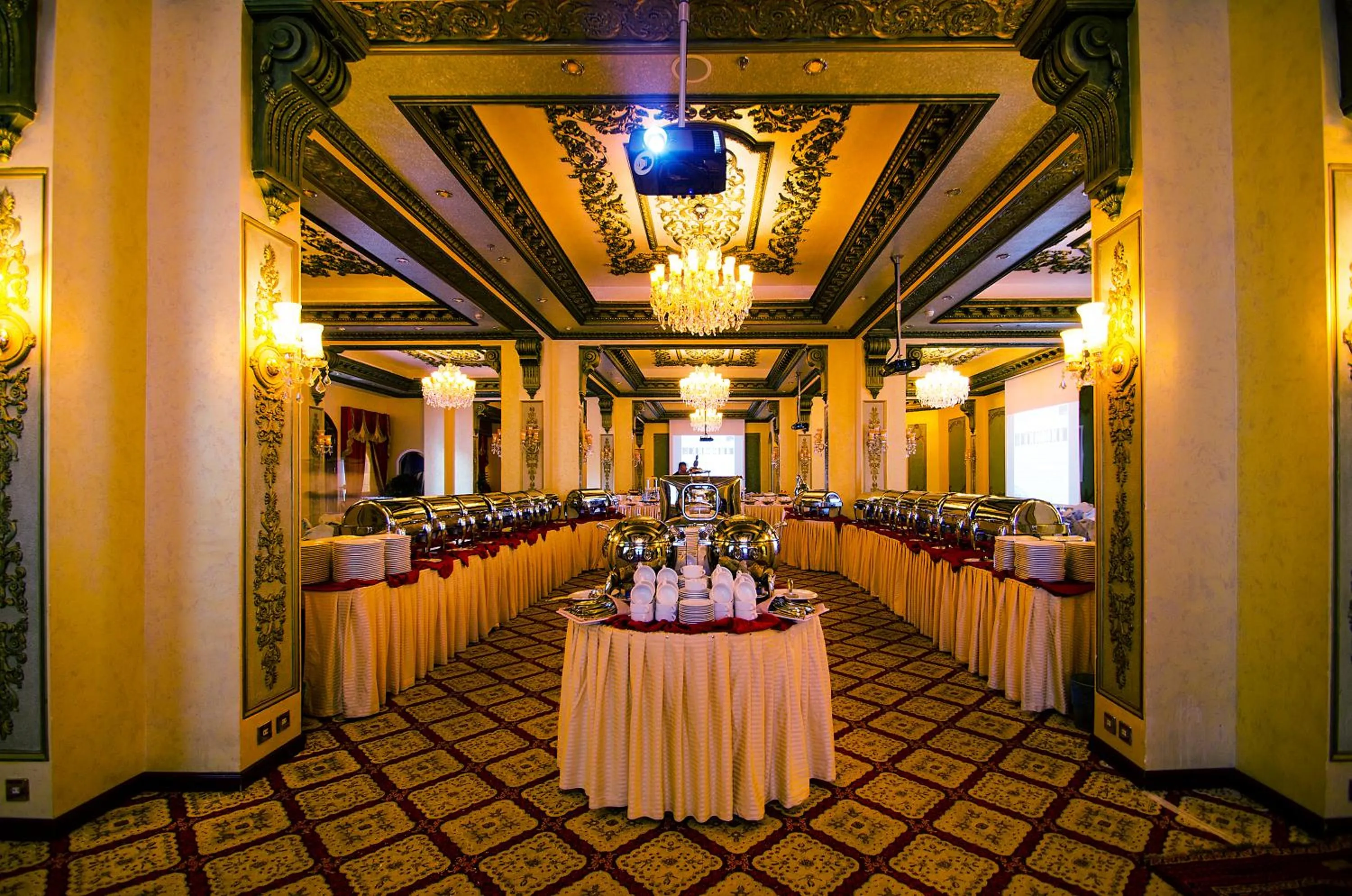 Buffet breakfast in Karan Sharq for Hotel Apartments Company