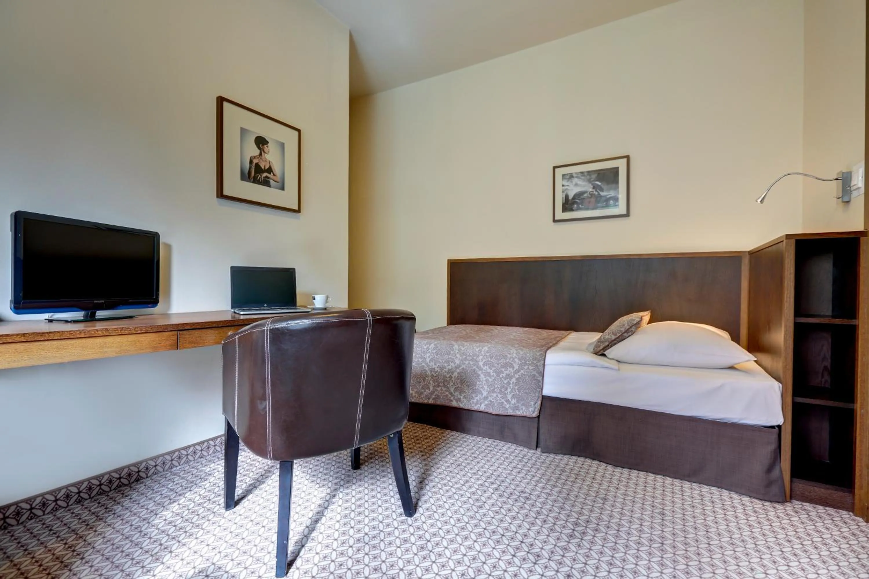 Photo of the whole room, Bed in Hotel Afrodyta Business & Spa