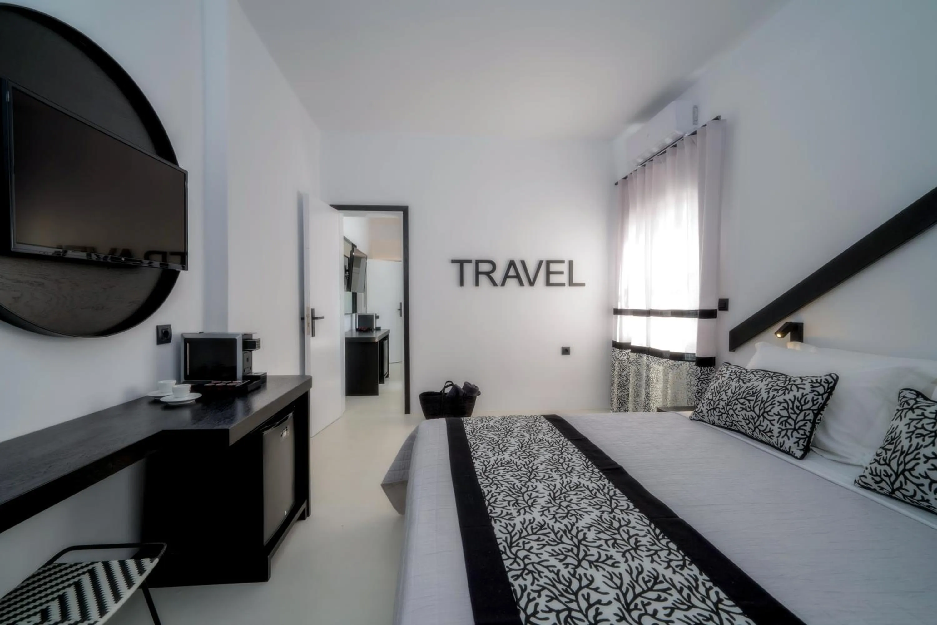 Bed in Divelia Hotel