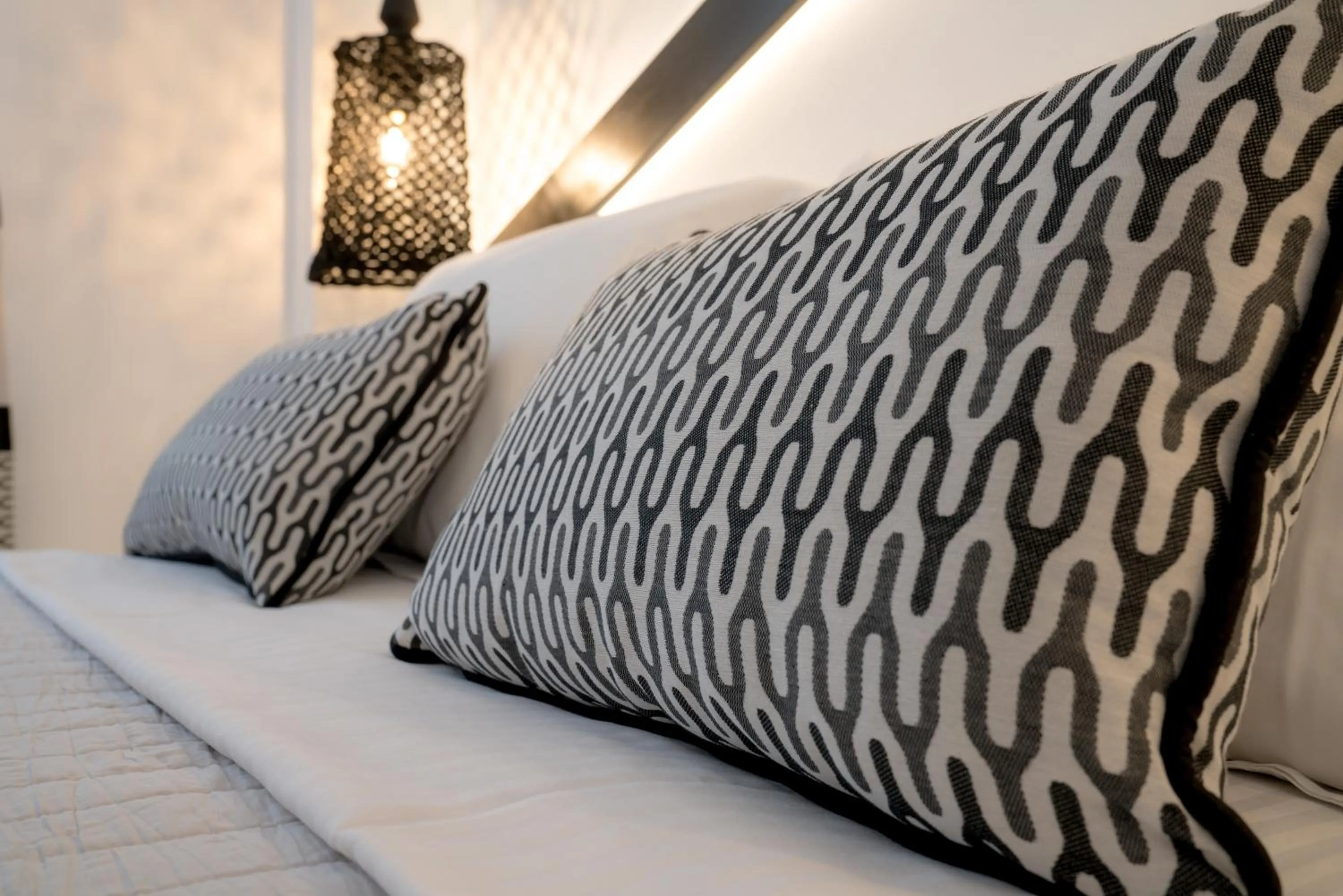 Bed in Divelia Hotel