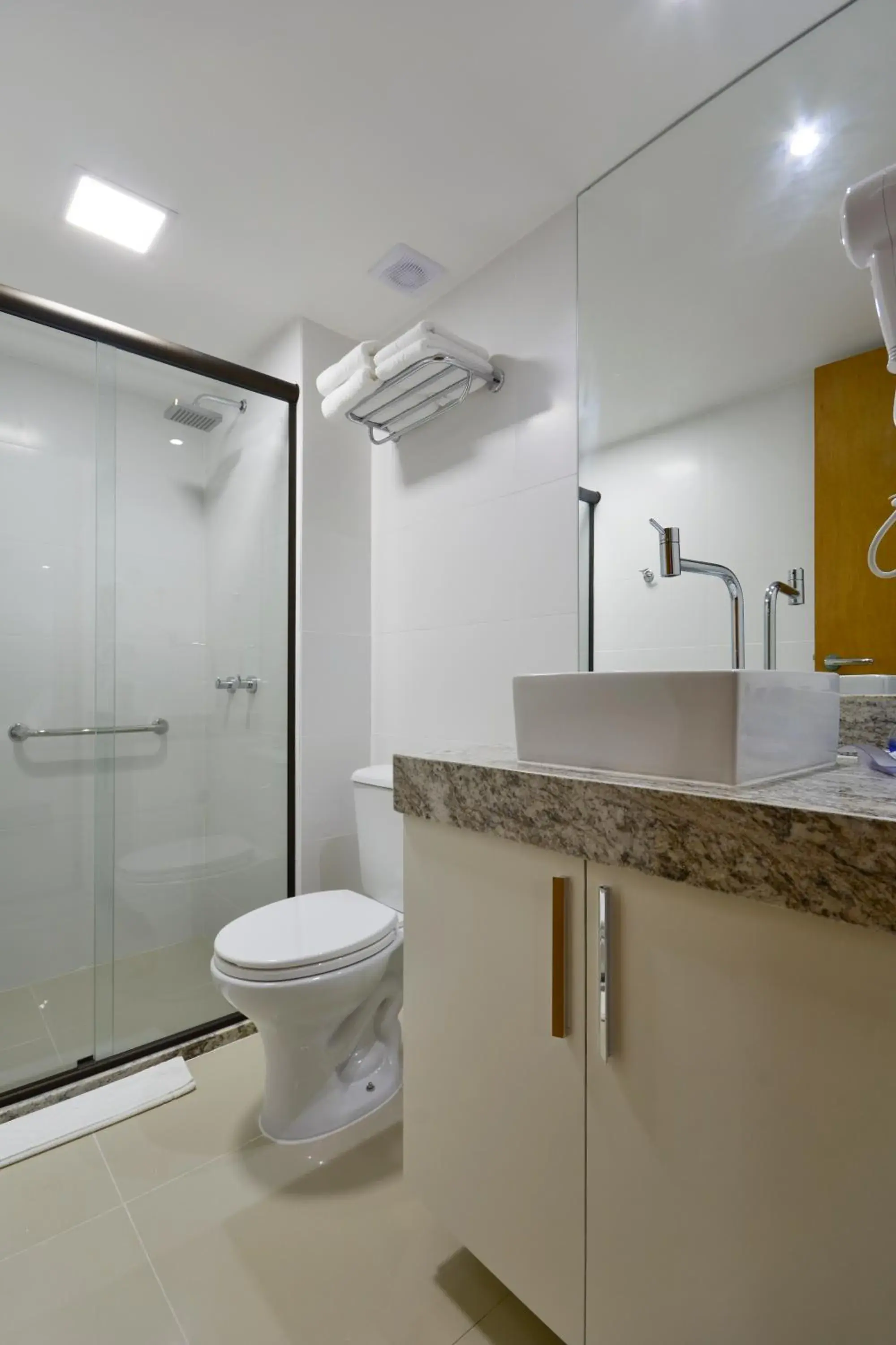 Double Studio in Littoral Gold Flat Double Studio in Littoral Gold Flat