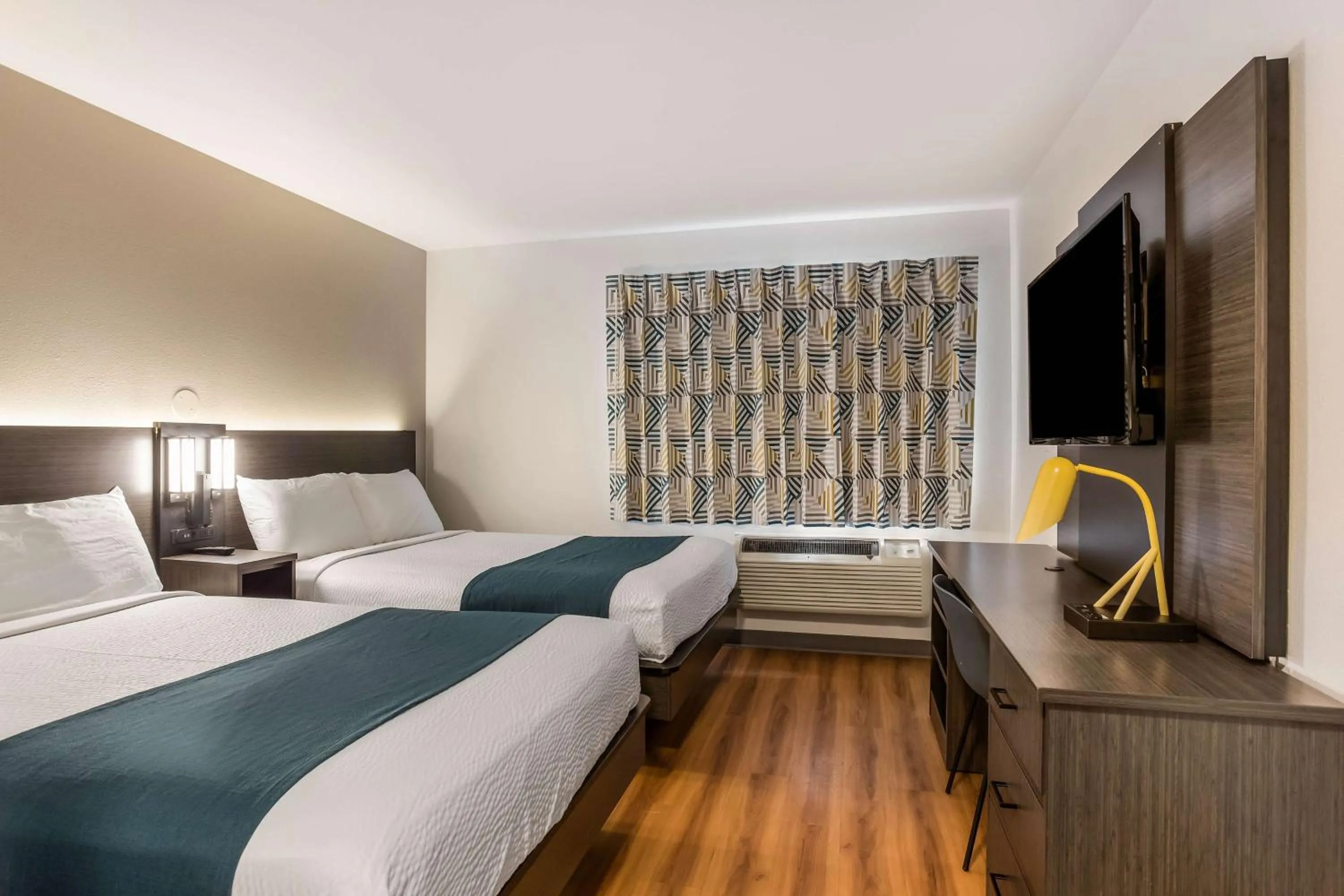 Photo of the whole room in Motel 6 Boise - Airport