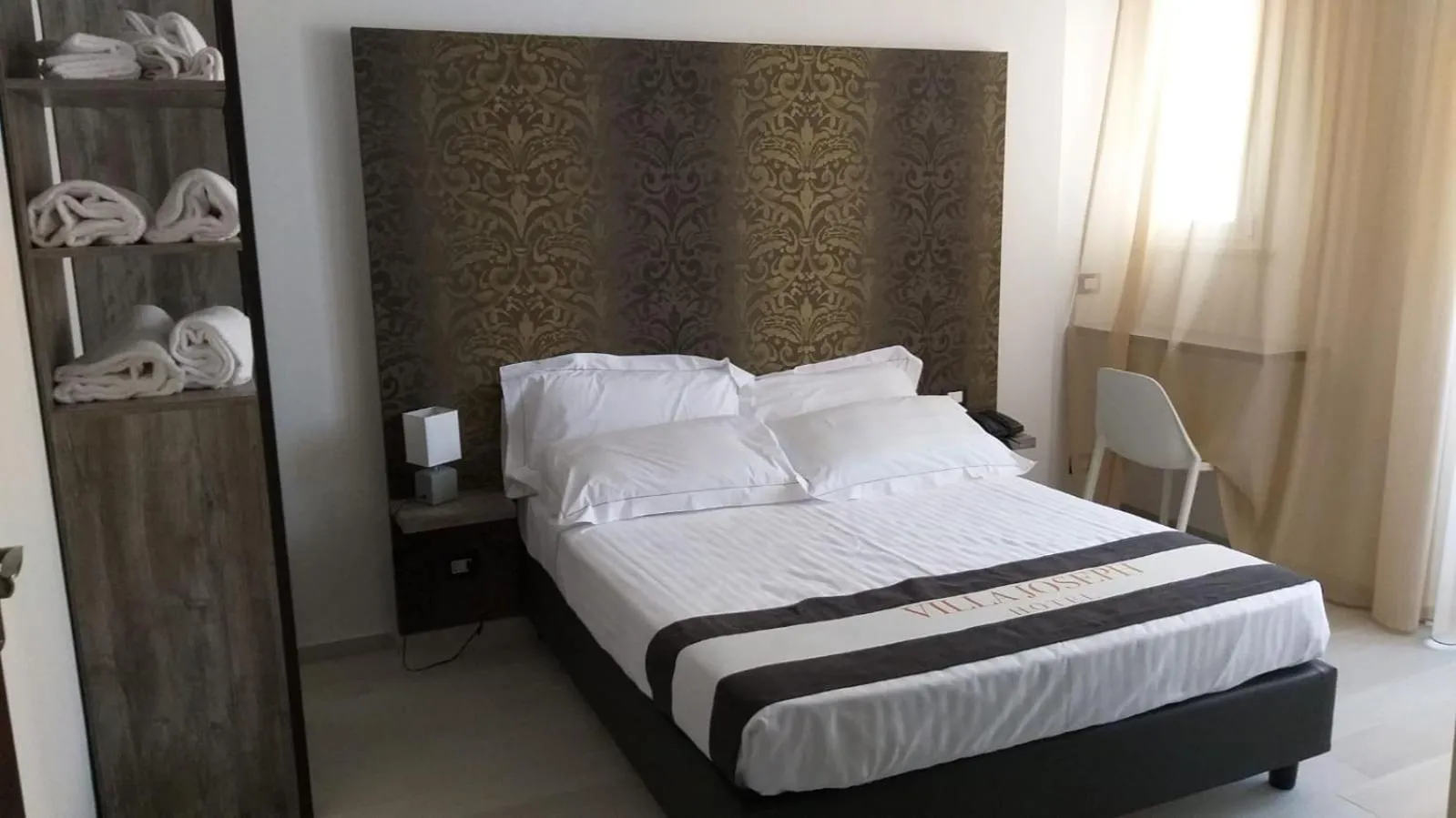 Photo of the whole room, Bed in Hotel Villa Joseph