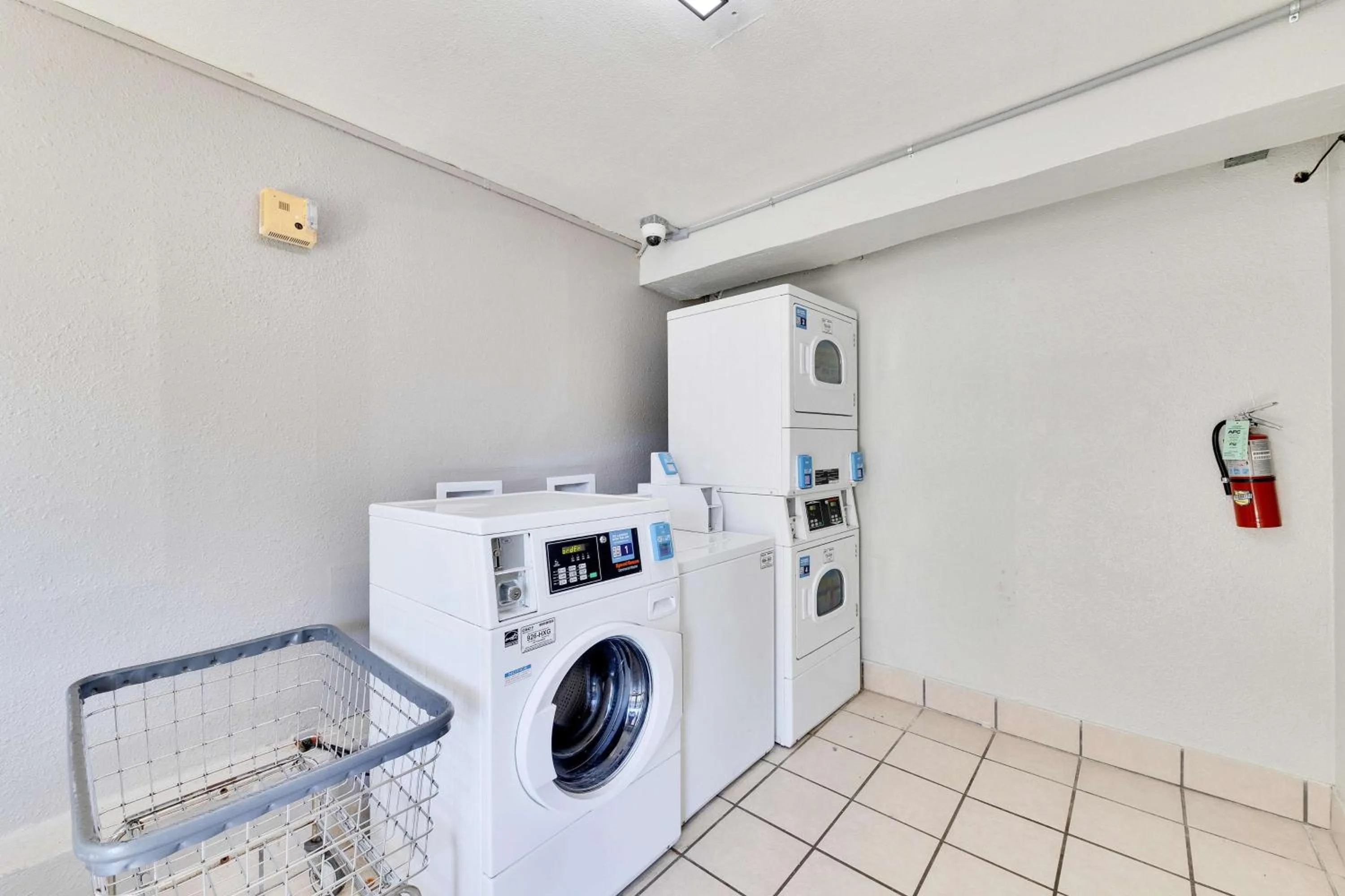 Property building in Motel 6-Austin, TX - Airport - South