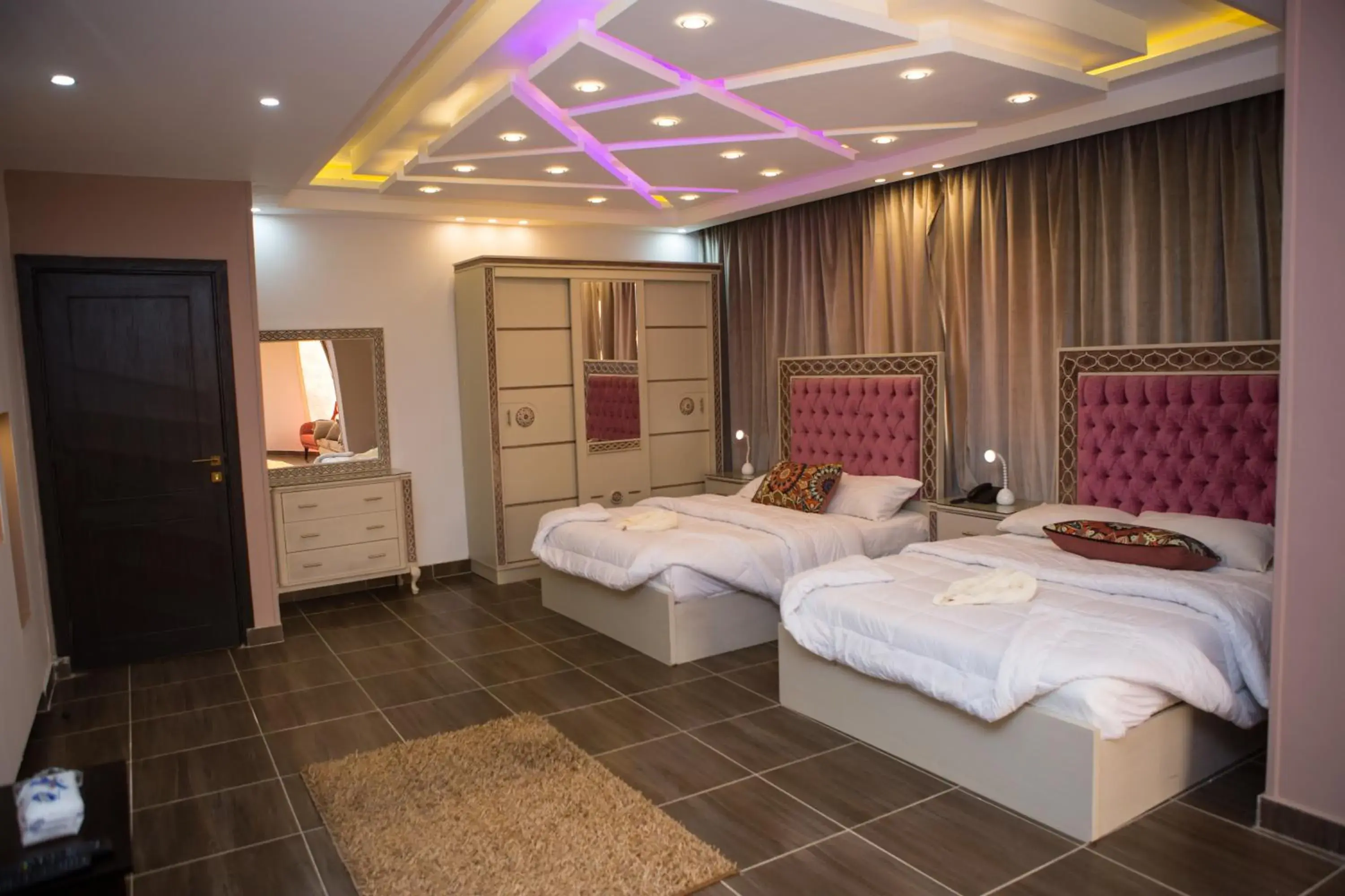 Deluxe Queen Suite with Pyramids view in Hayat Pyramids View Hotel Deluxe Queen Suite with Pyramids view in Hayat Pyramids View Hotel