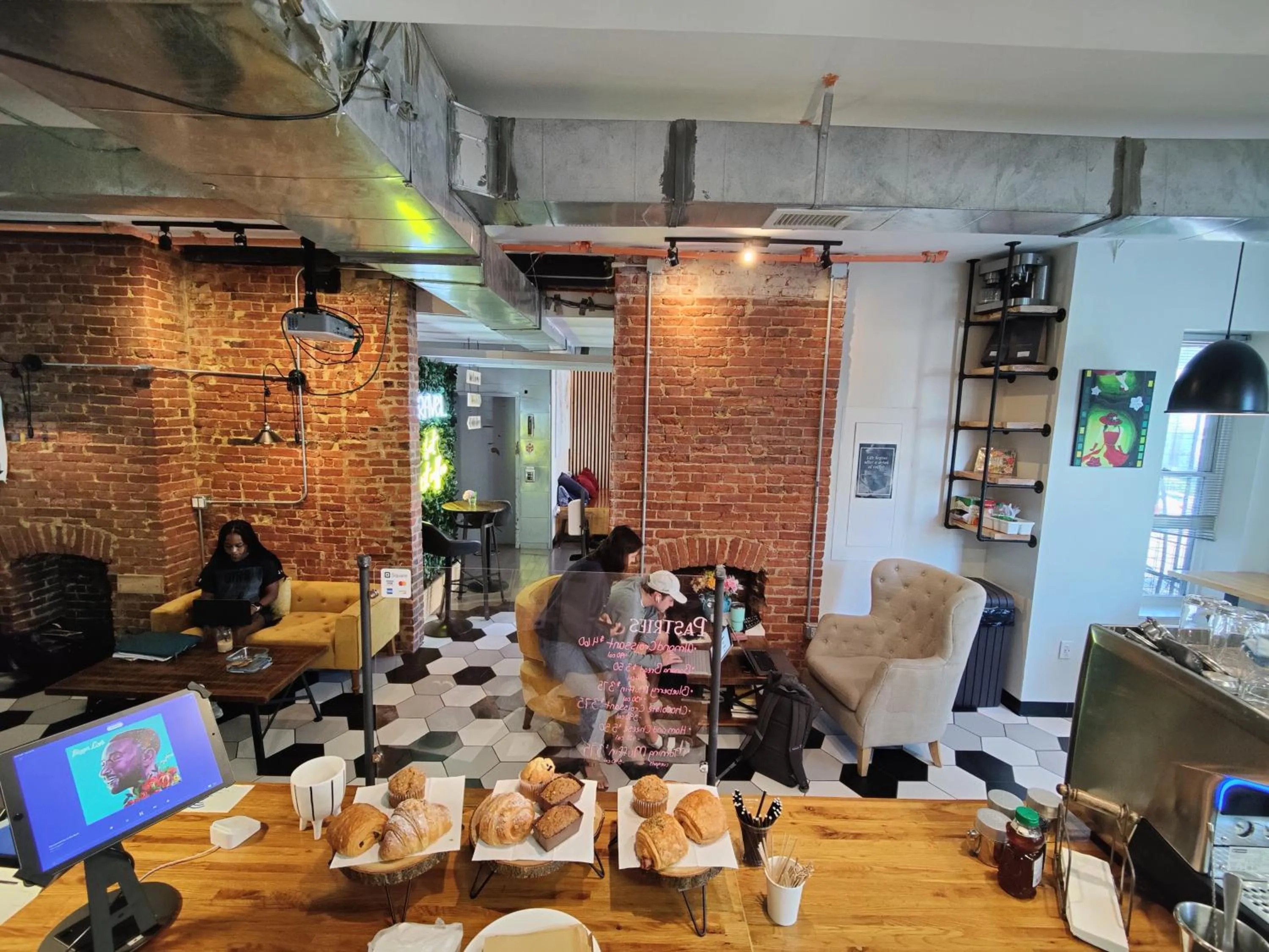 Lobby or reception in U Street Capsule Hostel