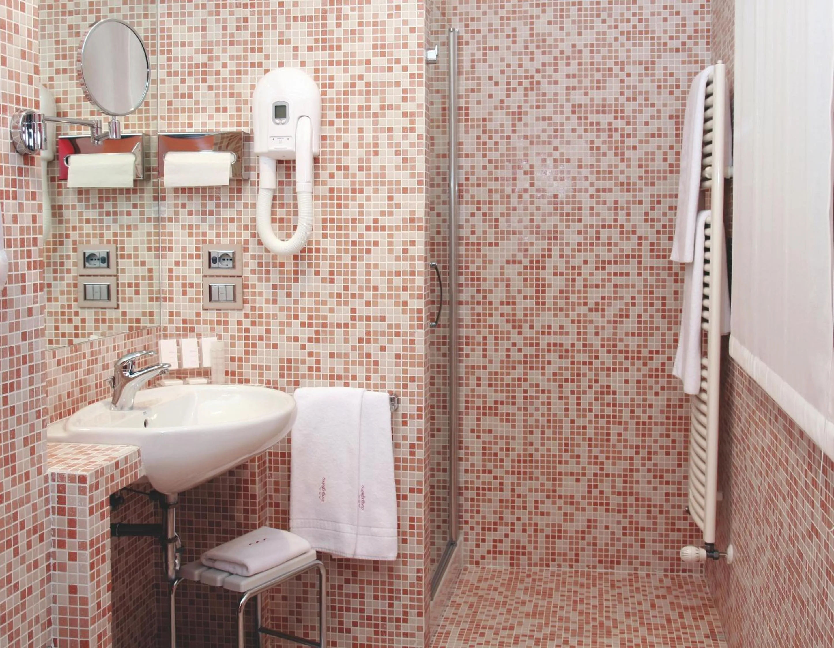 Bathroom in don guglielmo panoramic hotel & spa