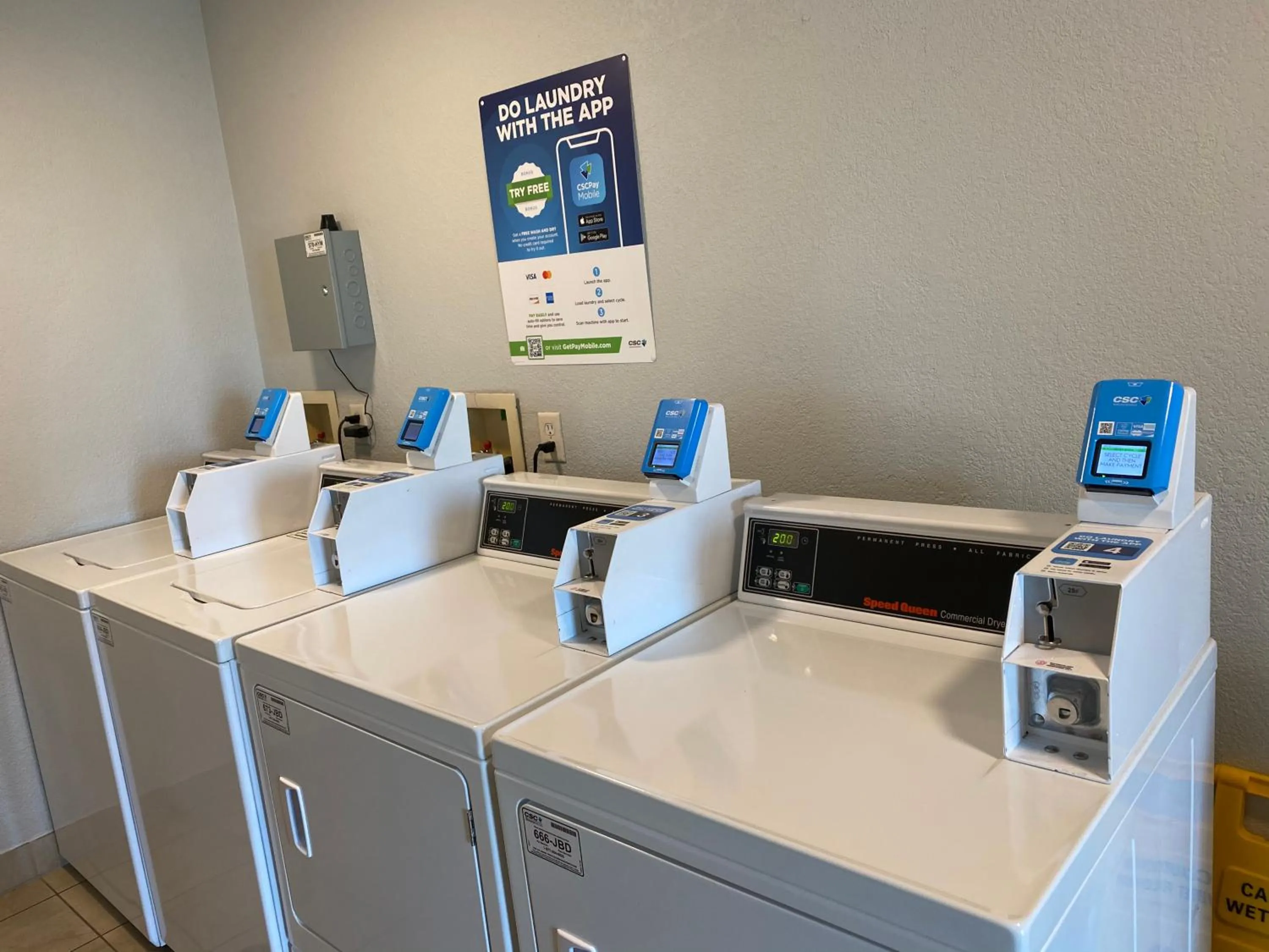 Area and facilities in Motel 6-Fort Wayne, IN