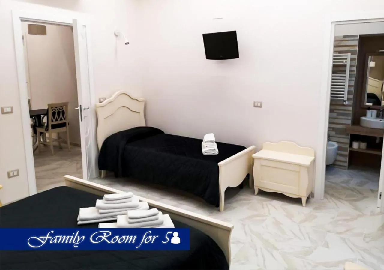 Bed in Bed & Breakfast Medea