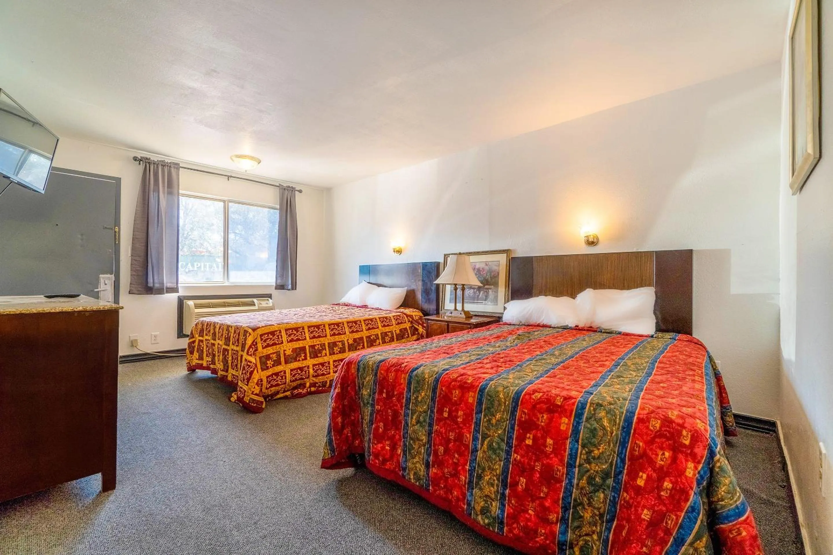 Bedroom, Bed in Castle Inn & Suites By OYO Chickasha