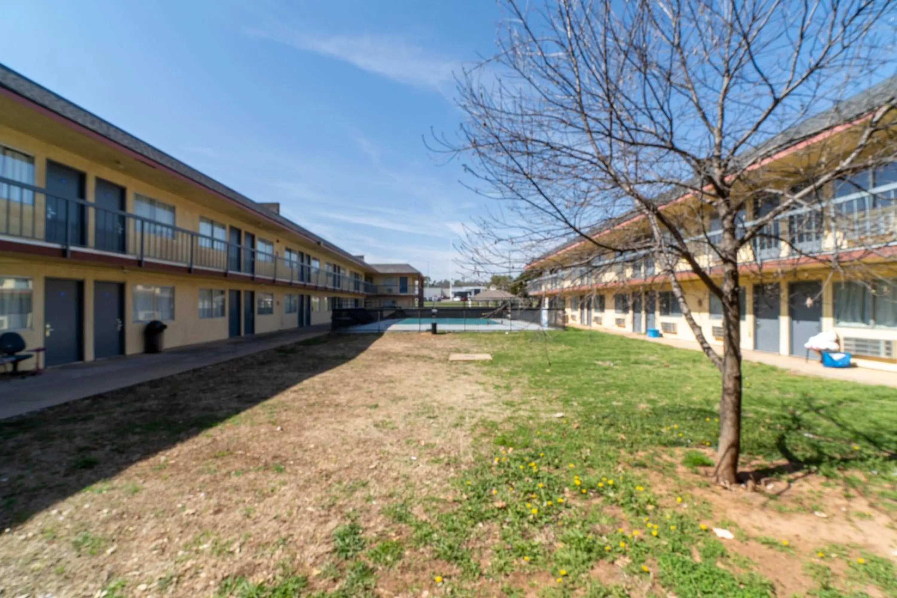 Garden in Castle Inn & Suites By OYO Chickasha