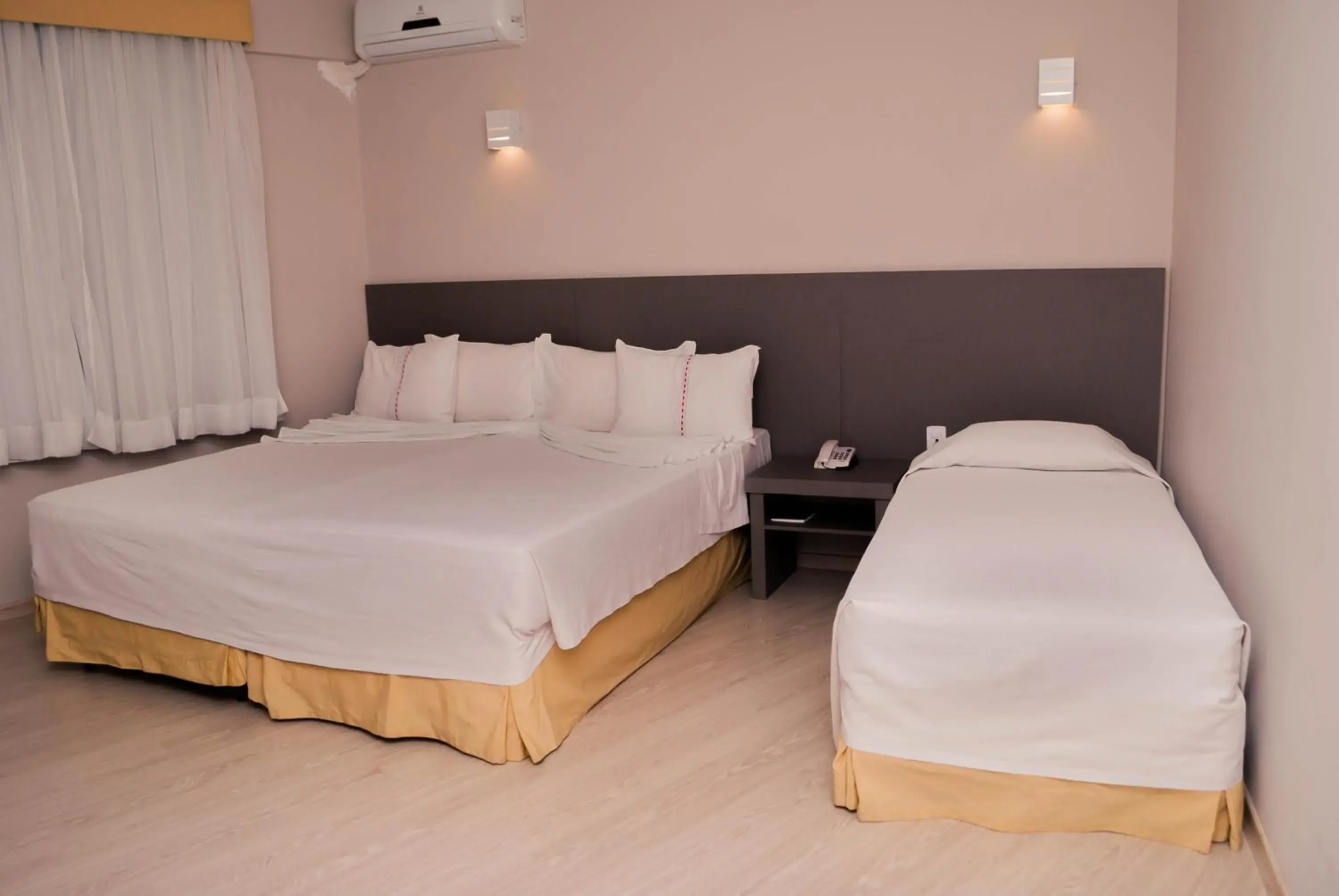 Standard Triple Room in Abba Hotel Standard Triple Room in Abba Hotel