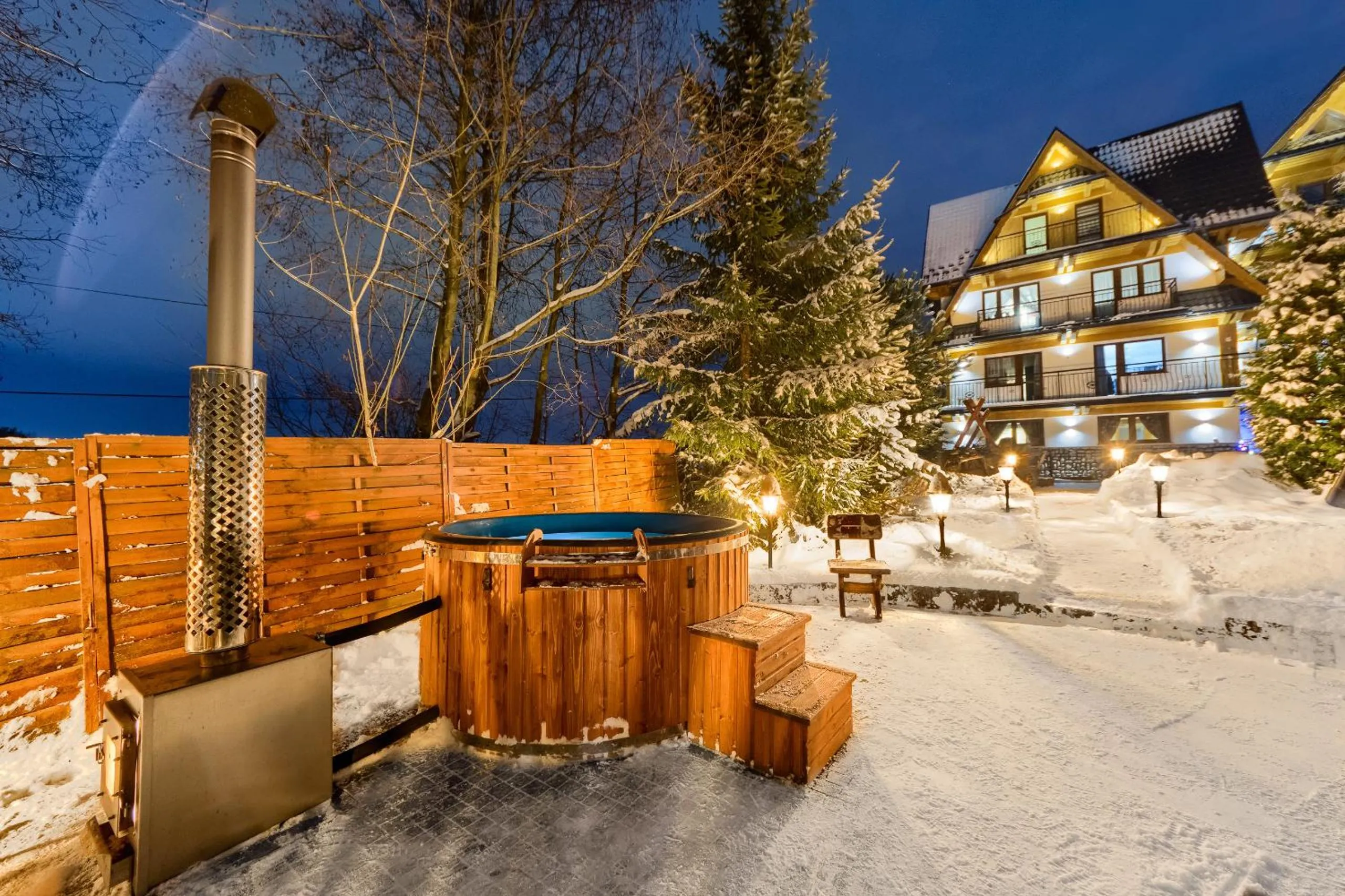 Property building in Apartamenty Willa Kamila Zakopane z Jacuzzi