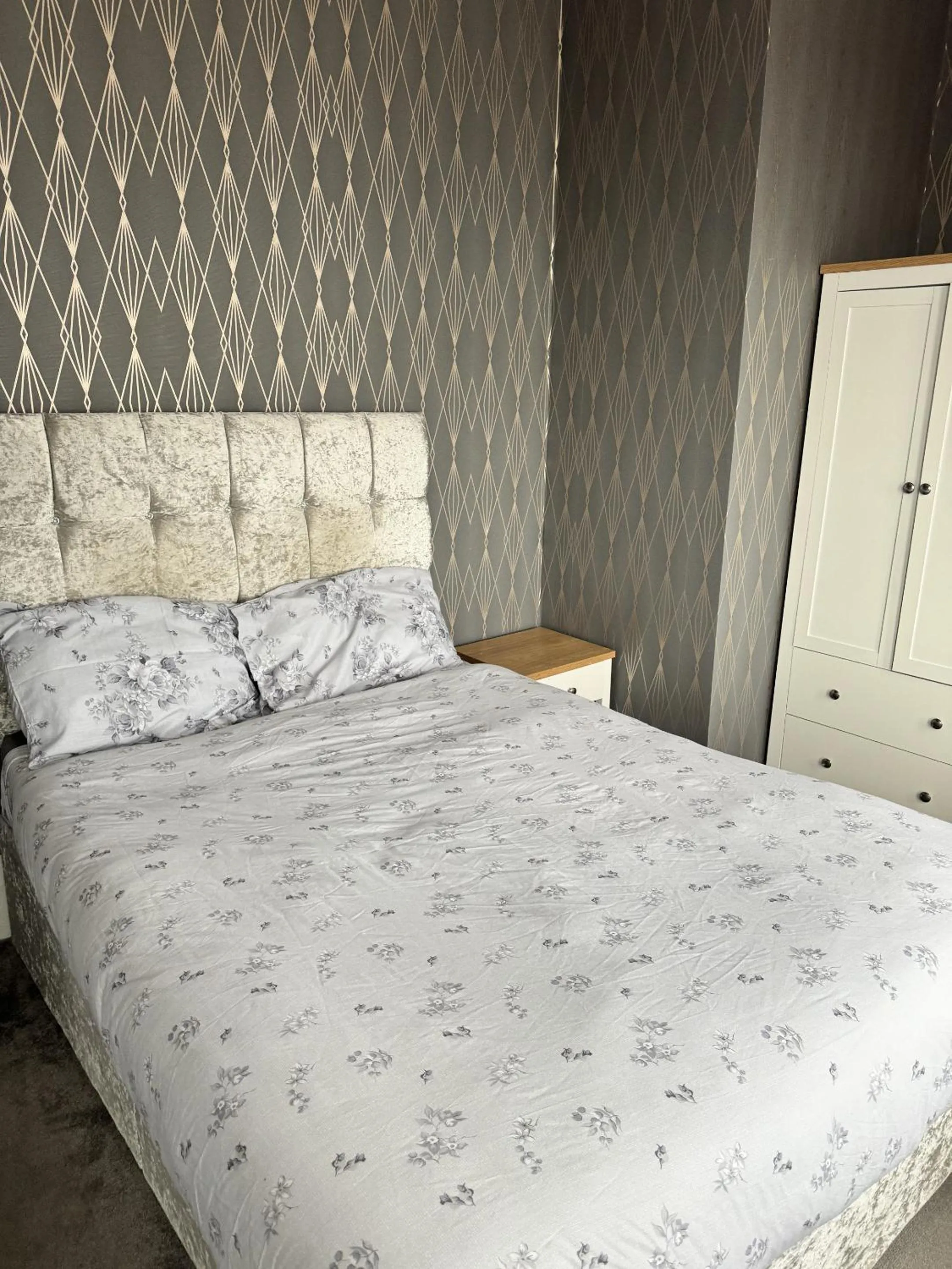 Bedroom in The Majestic