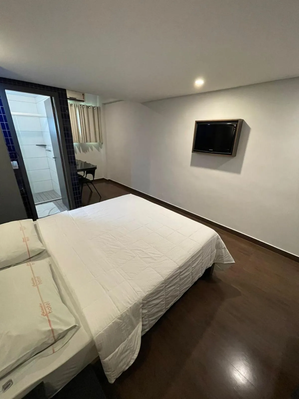 Bed in Calandre Hotel