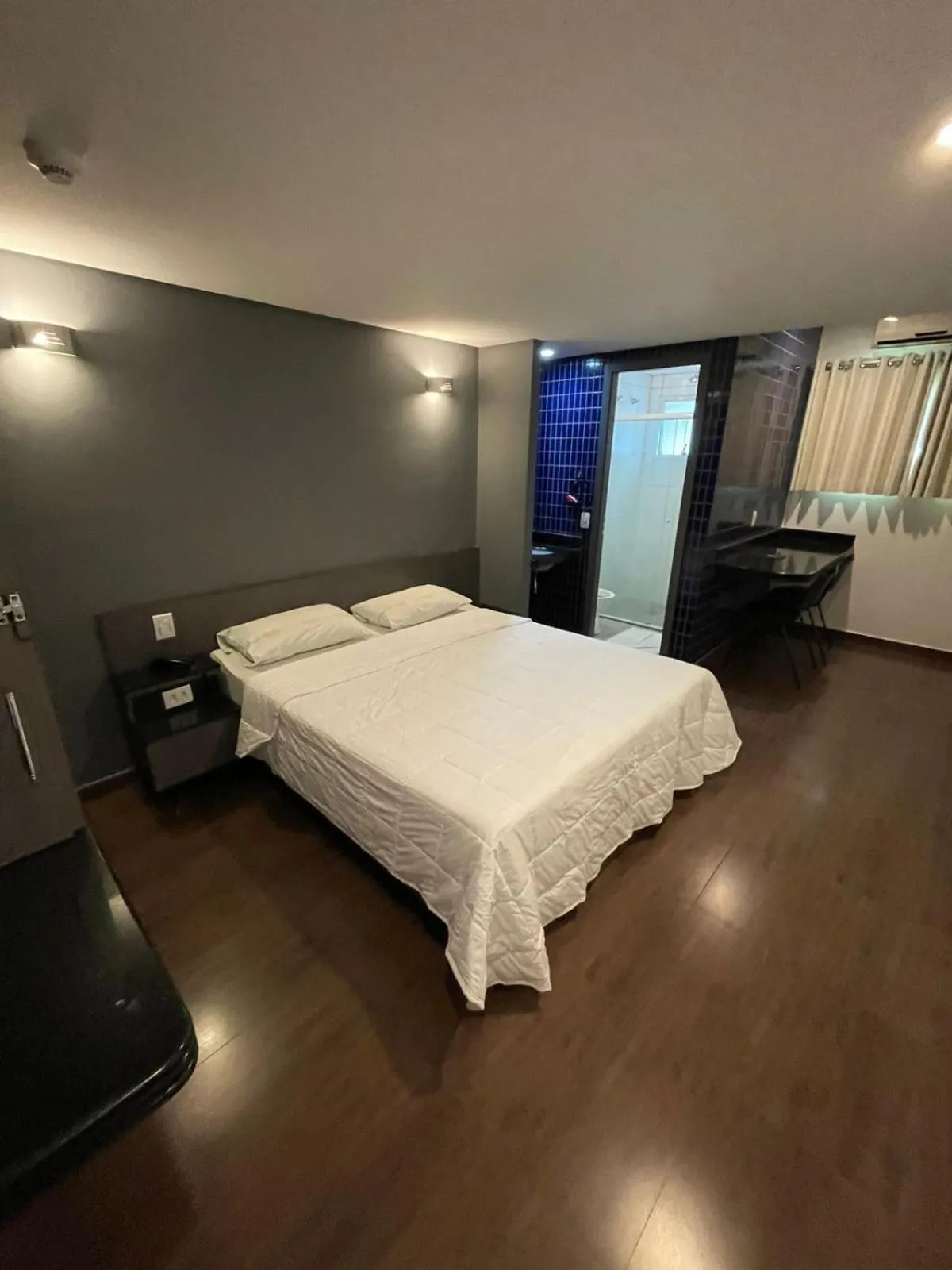 Bed in Calandre Hotel