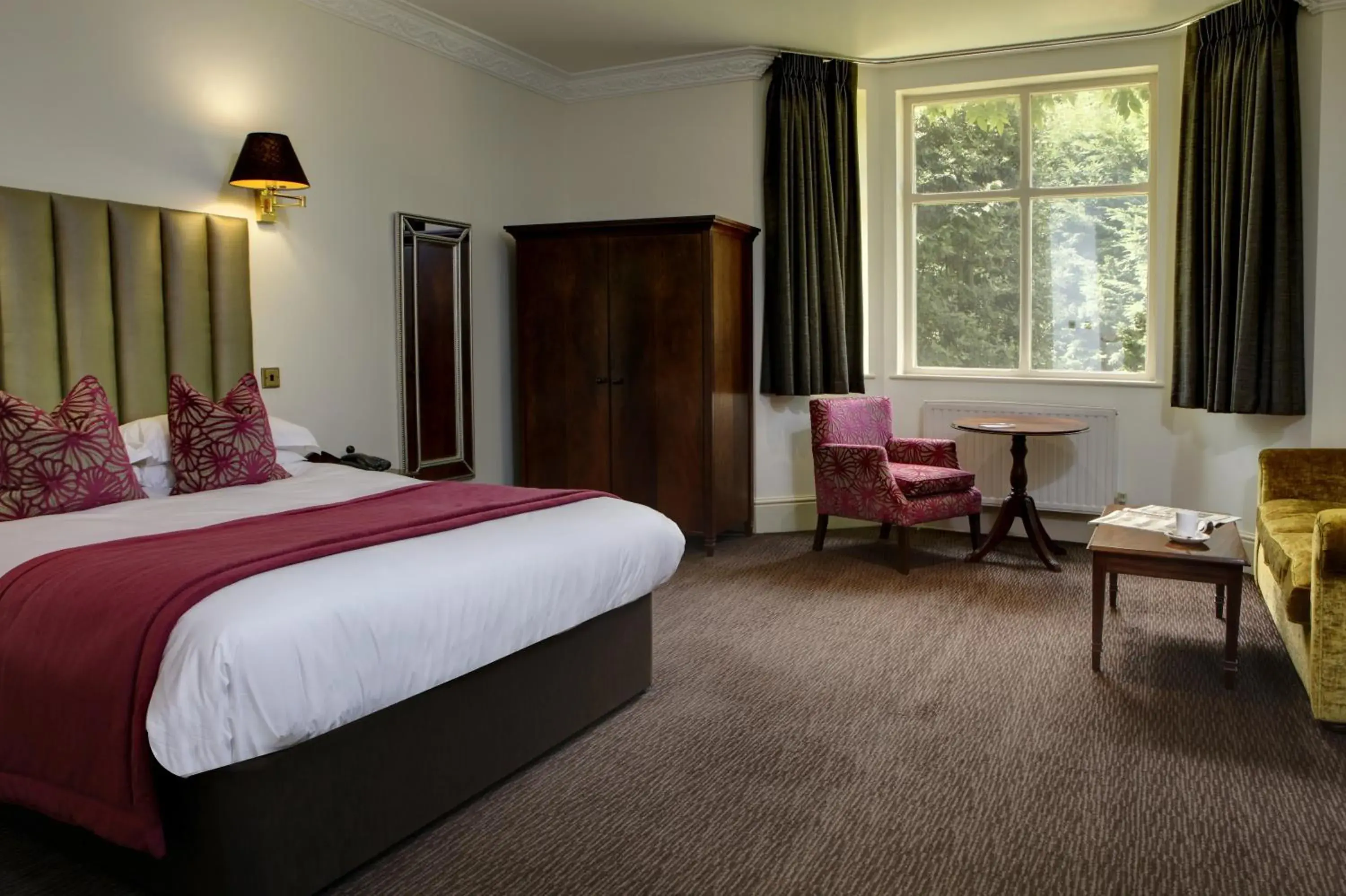 Deluxe Double Room in Pontlands Park Hotel Deluxe Double Room in Pontlands Park Hotel