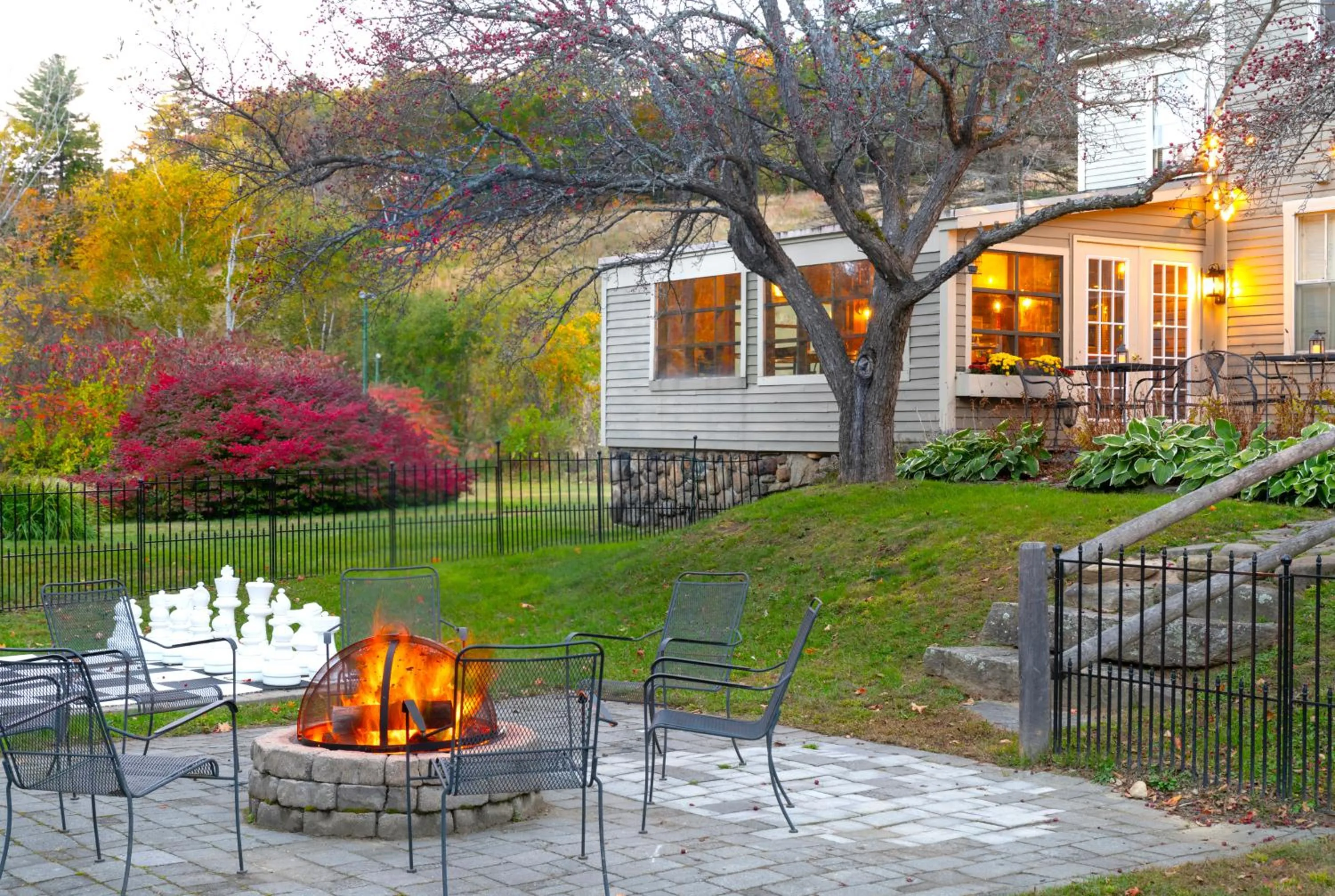 Decorative detail in Whitneys Inn at Black Mountain