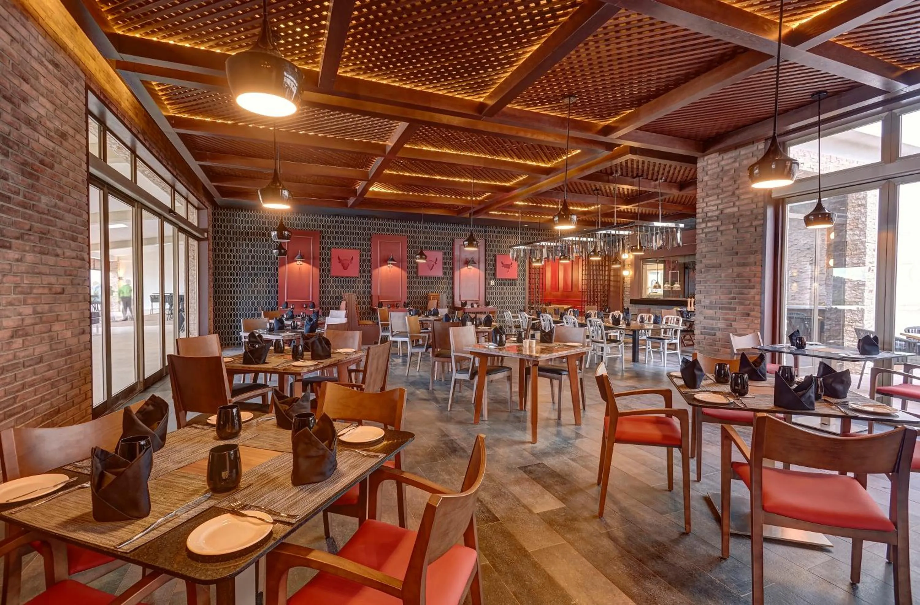 Restaurant/places to eat in Royalton Antigua, An Autograph Collection All-Inclusive Resort