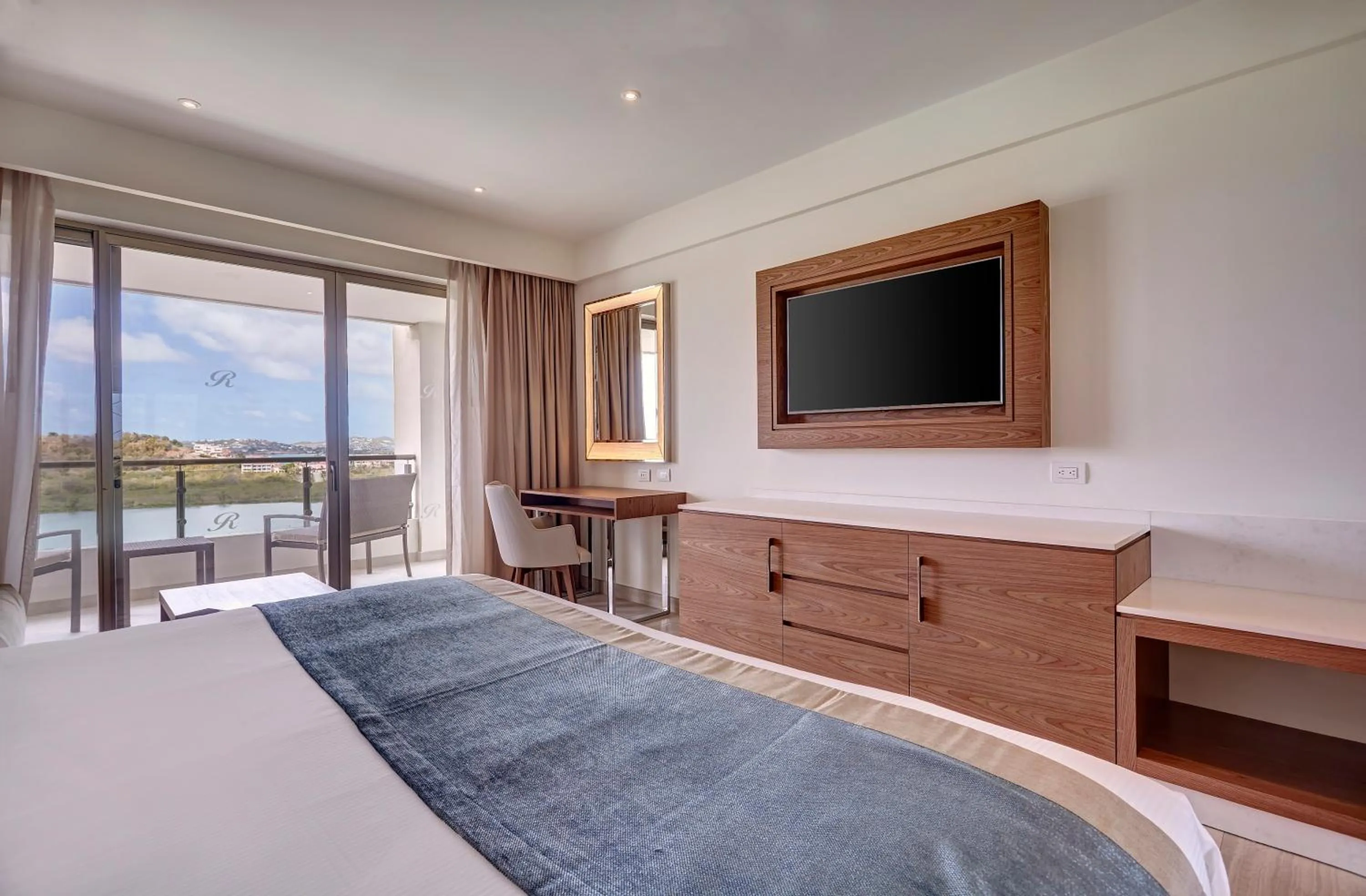 Bedroom, Bed in Royalton Antigua, An Autograph Collection All-Inclusive Resort