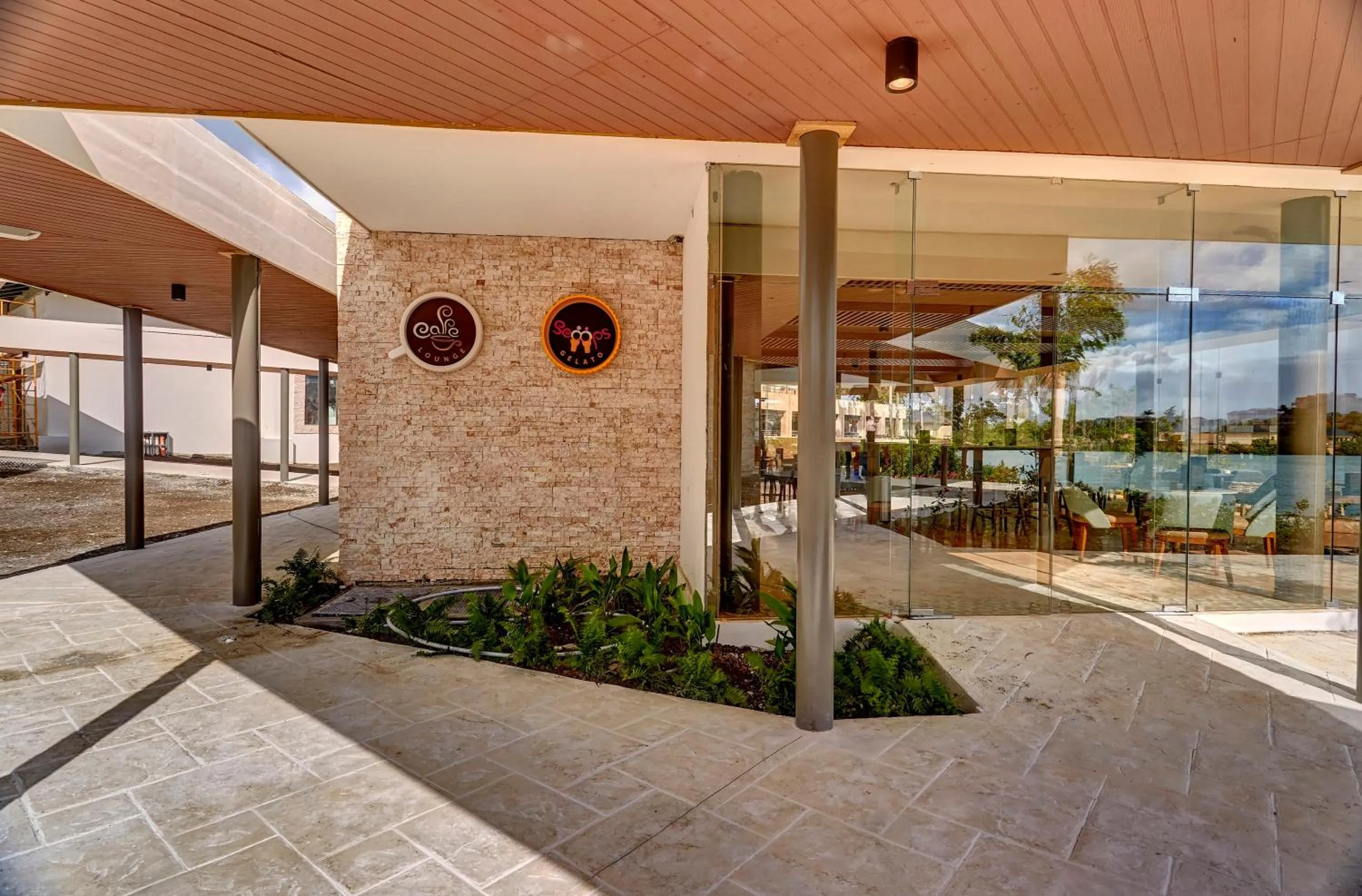 Balcony/Terrace in Royalton Antigua, An Autograph Collection All-Inclusive Resort