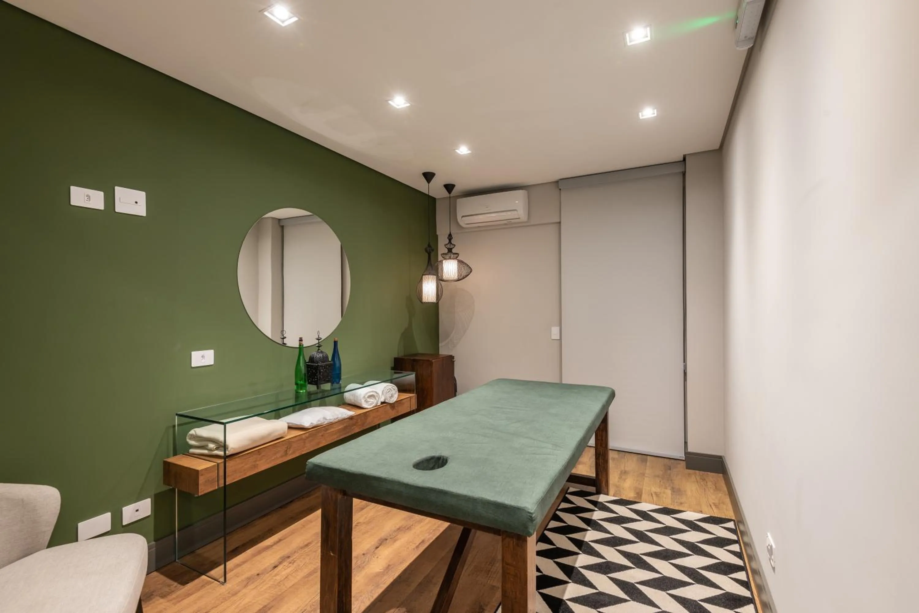 Massage in Villa Amistà Campos do Jordão