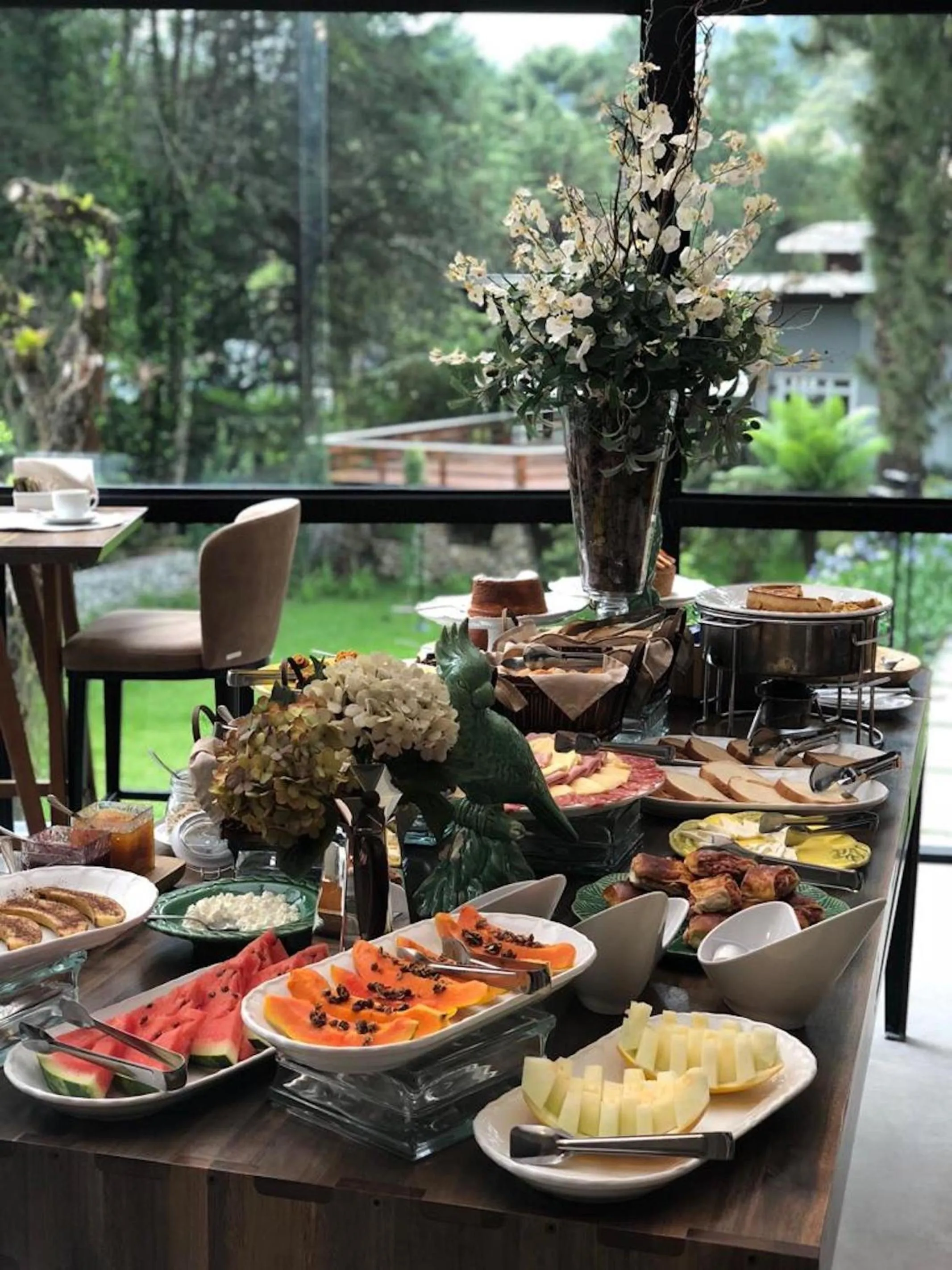 Breakfast in Villa Amistà Campos do Jordão