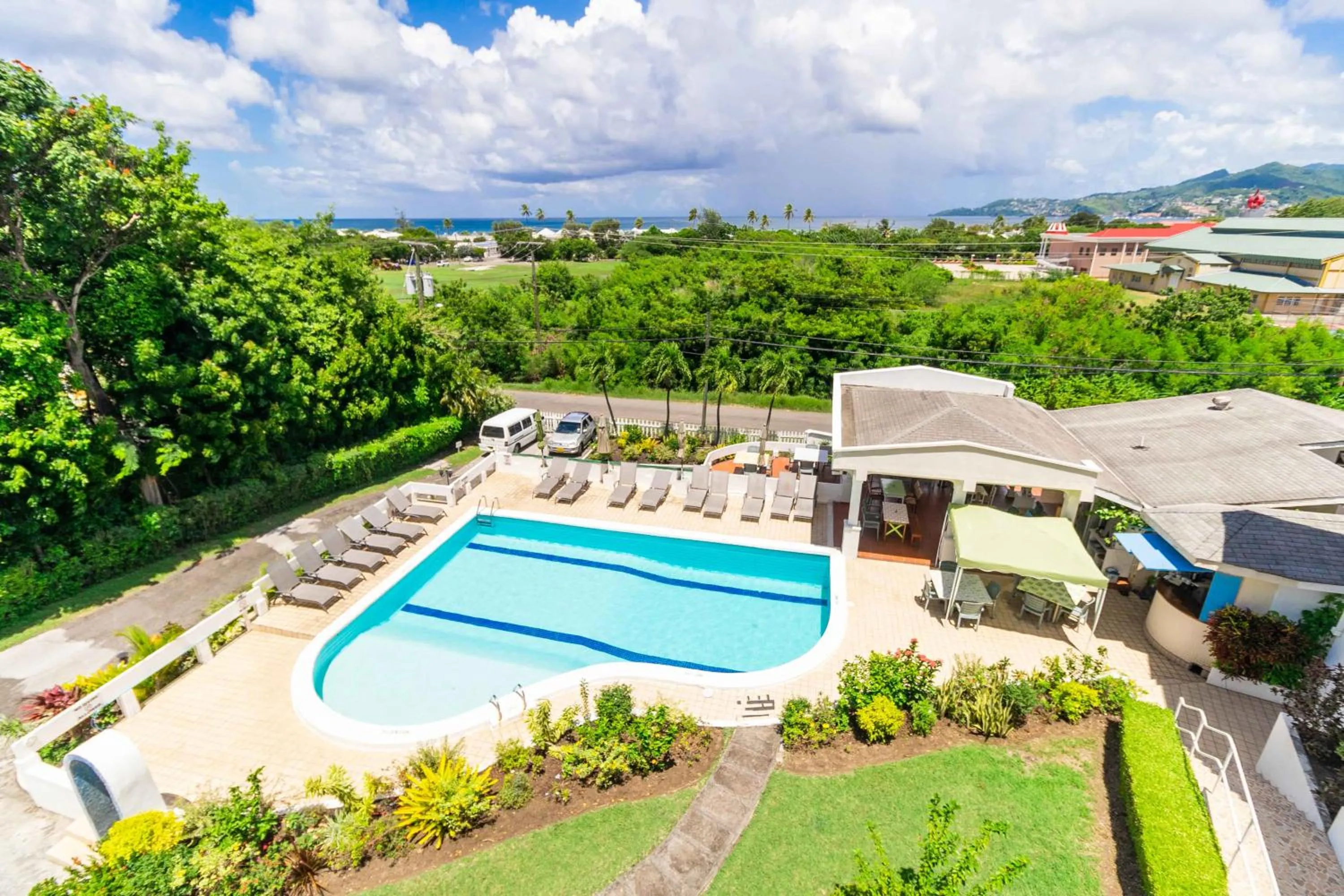 Restaurant/places to eat in Siesta Hotel