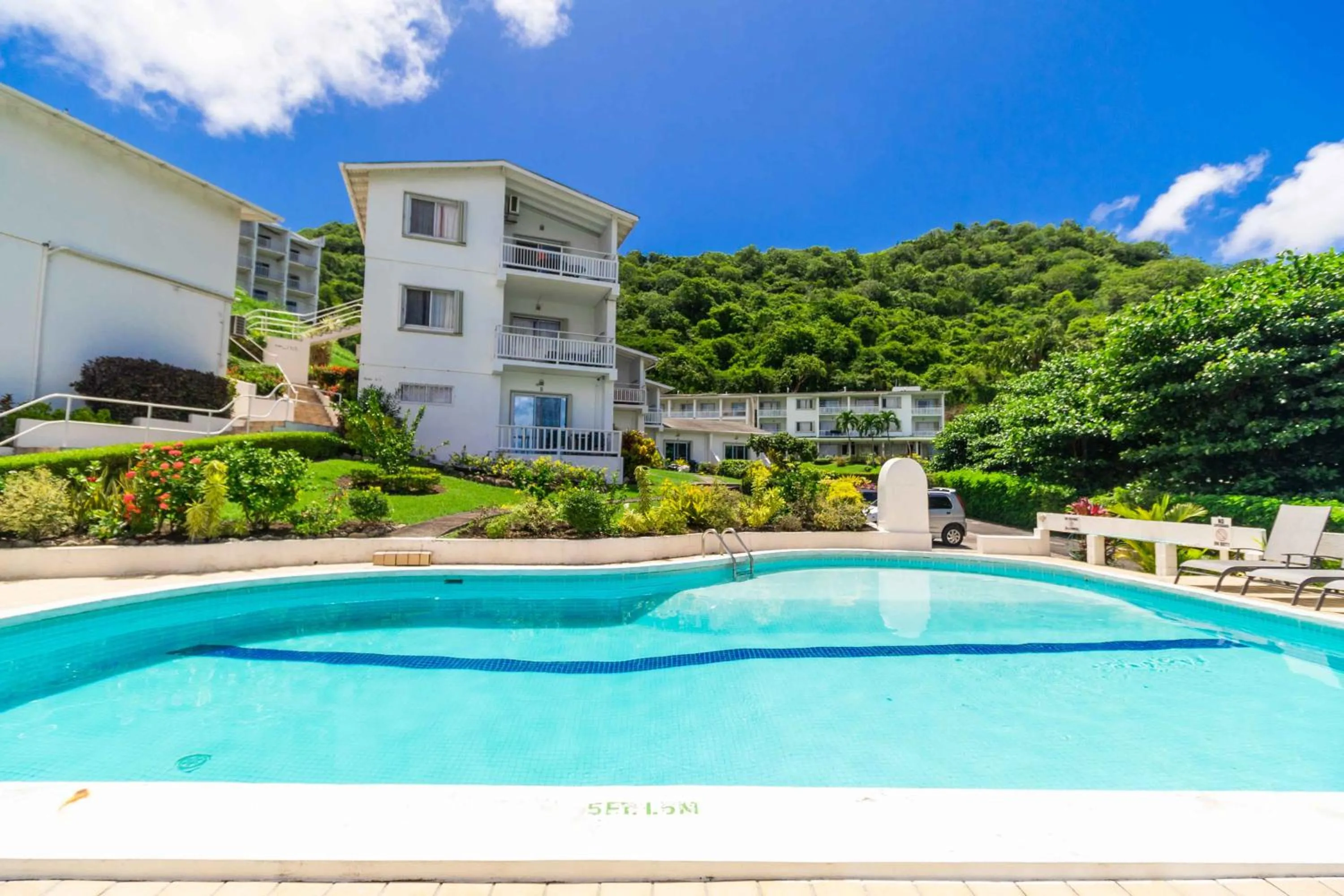 Swimming pool in Siesta Hotel