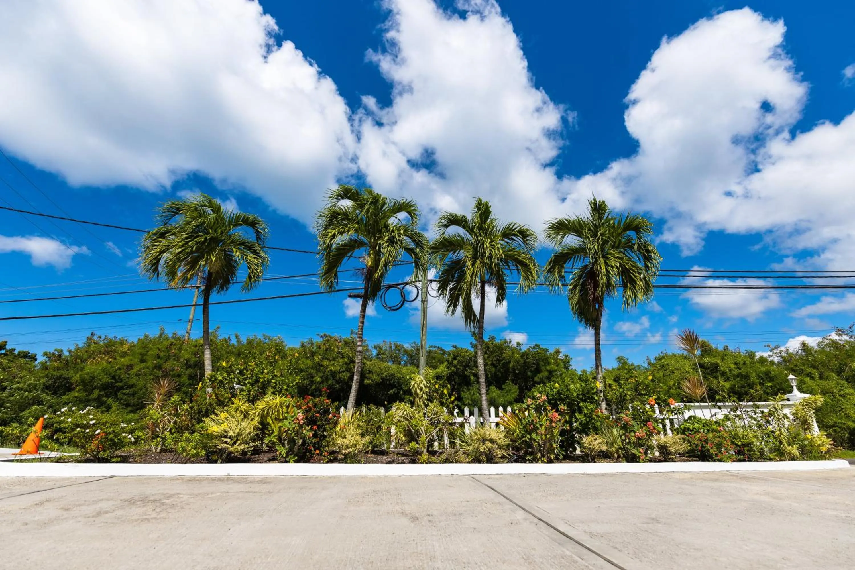Facade/entrance in Siesta Hotel