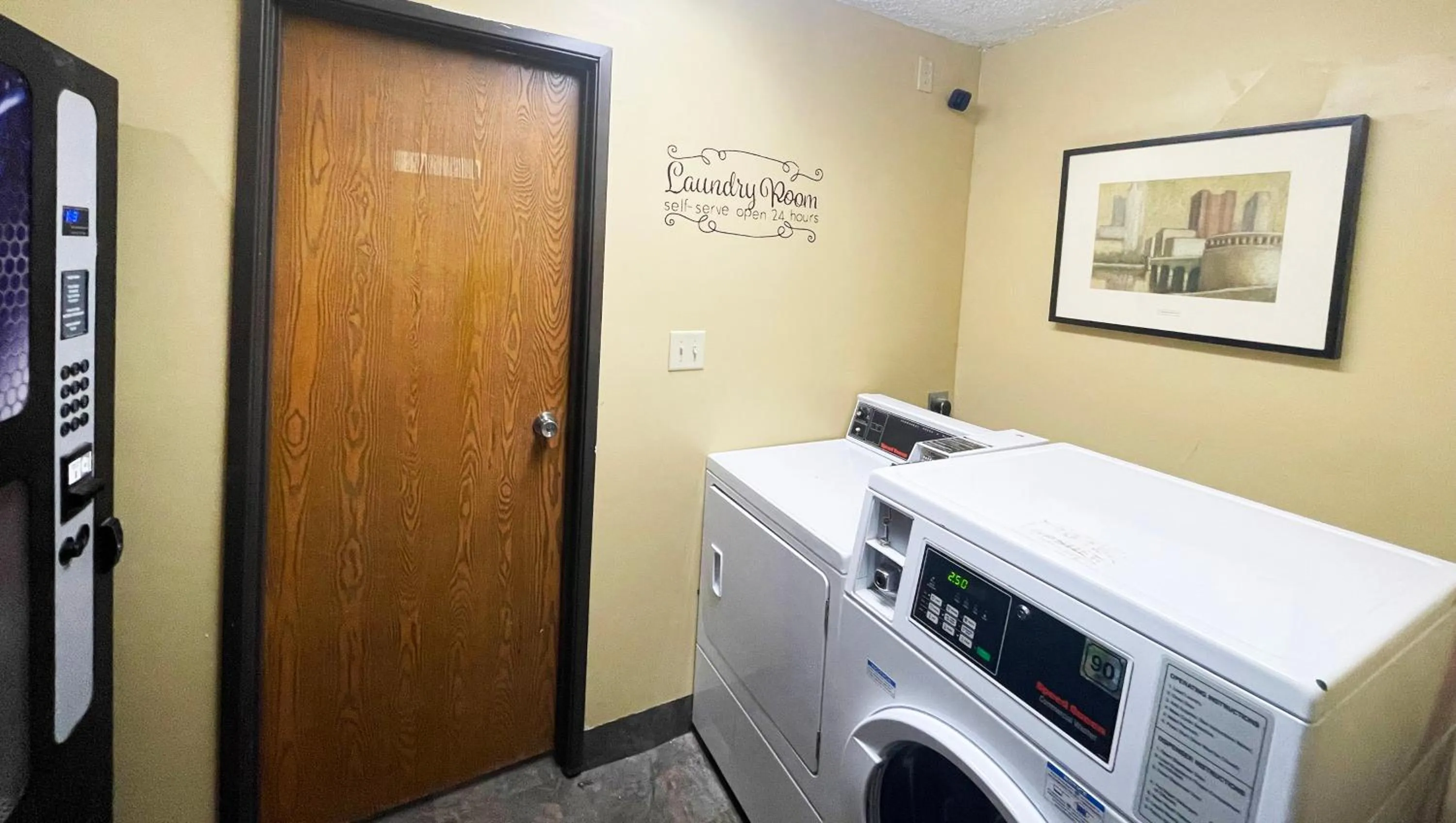 laundry in Magnuson Hotel Fort Wayne North - Coliseum