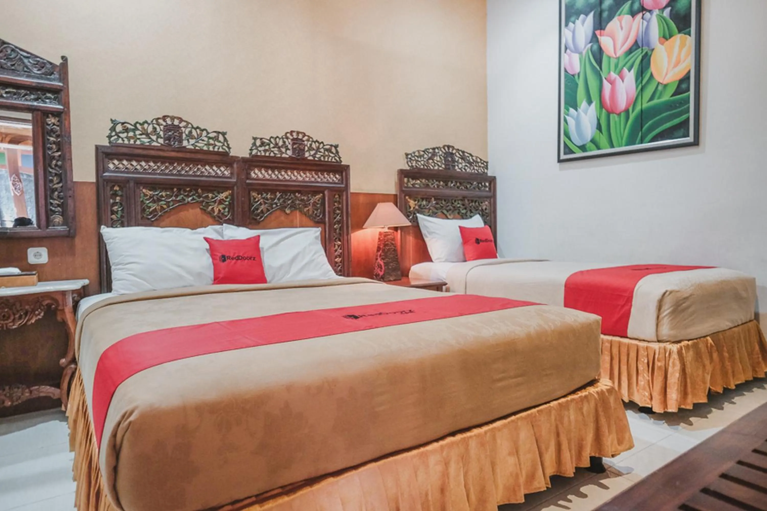 Bed in RedDoorz near Galeria Mall 2