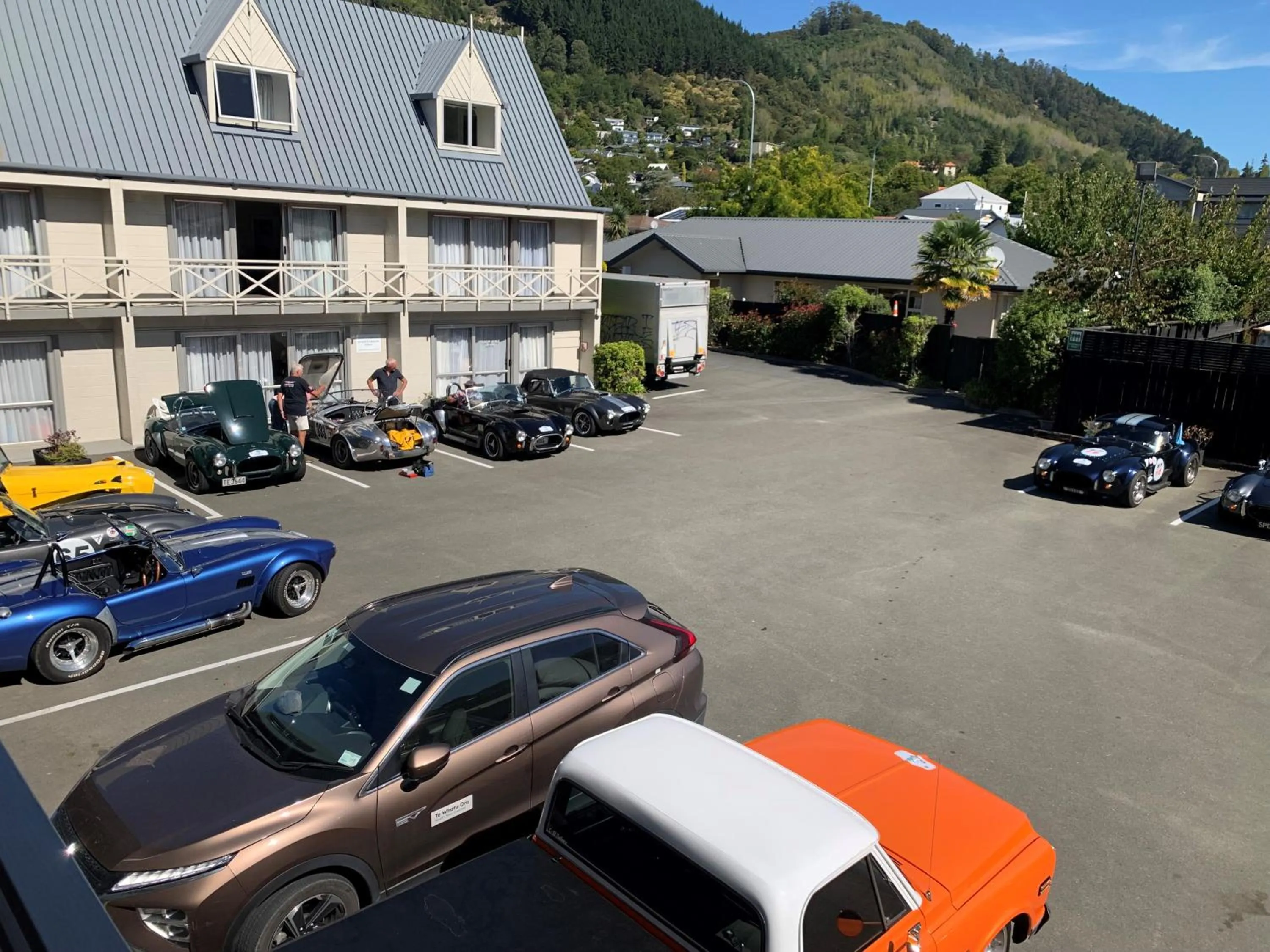 Property building in Admirals Motor Inn