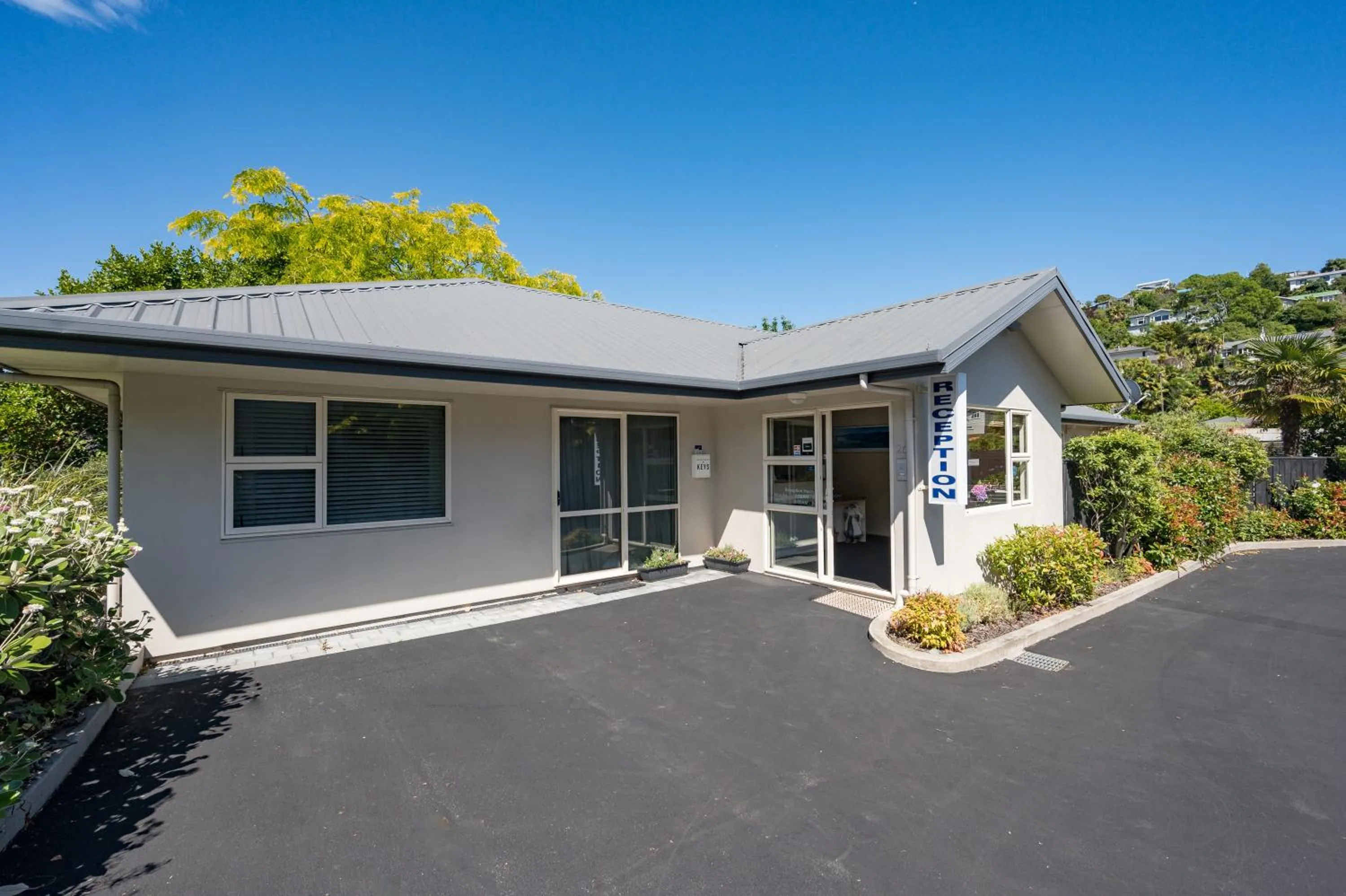 Lobby or reception in Admirals Motor Inn