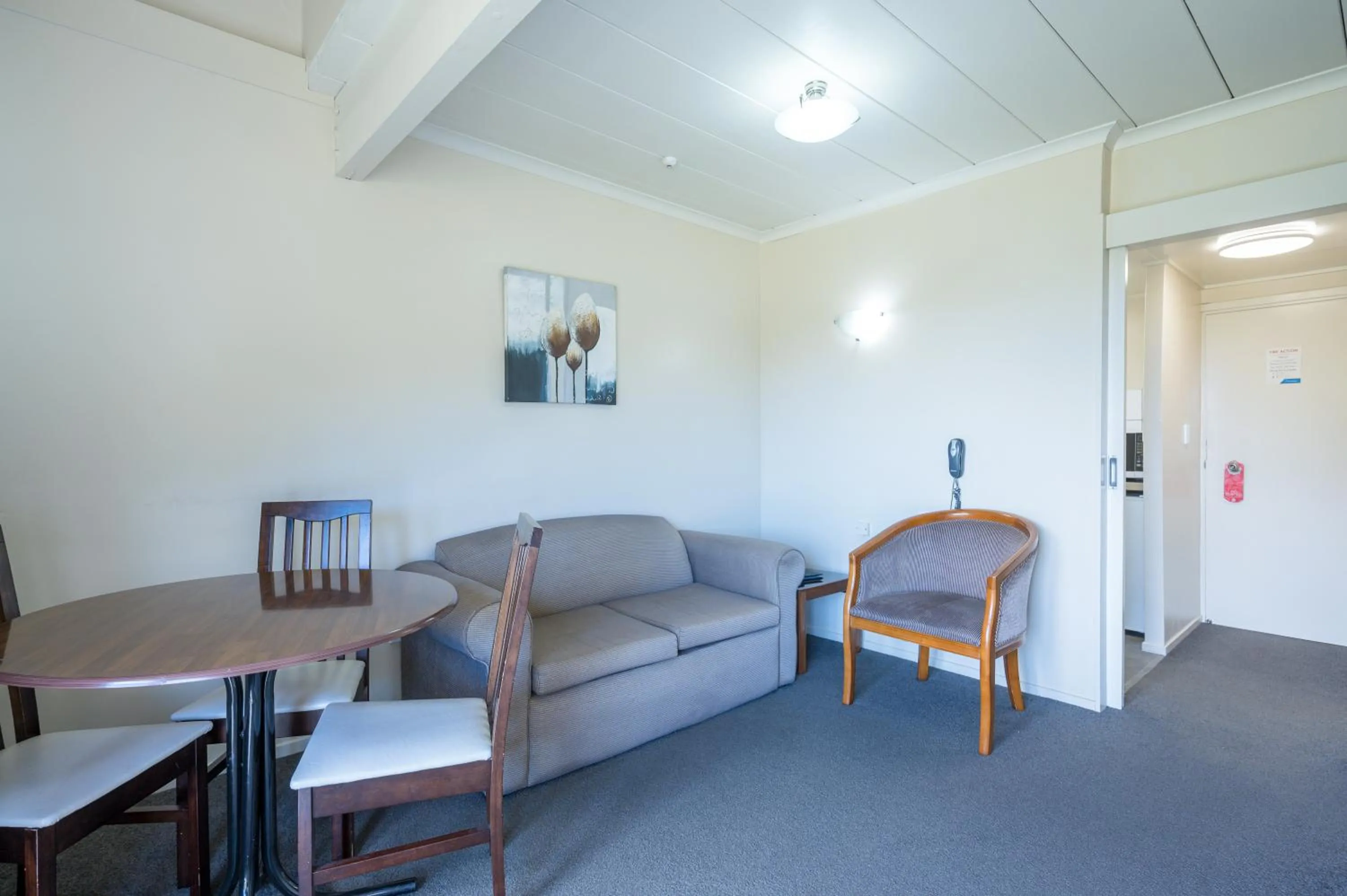 Lounge or bar in Admirals Motor Inn