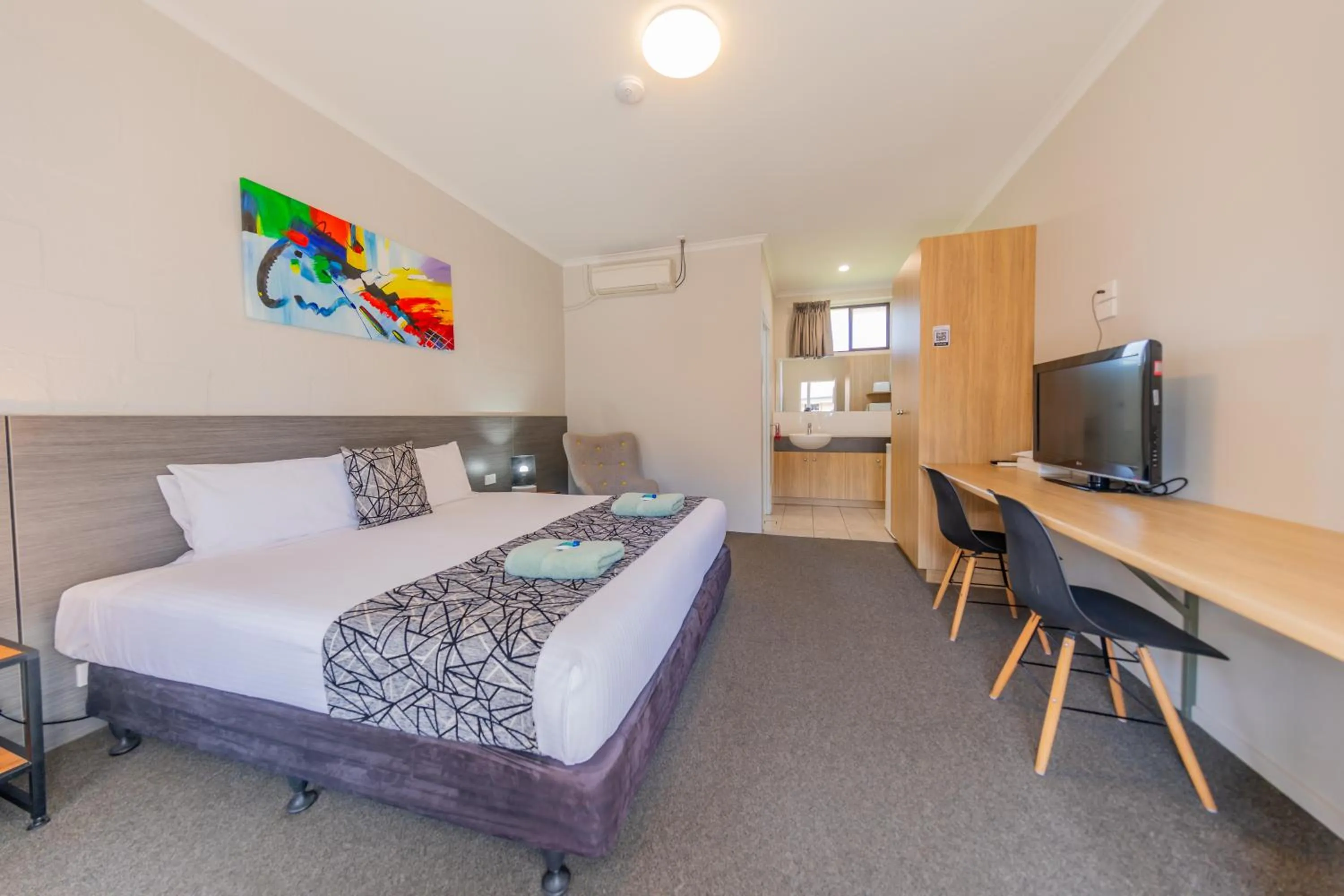 Living room, Bed in Coachman's Eden