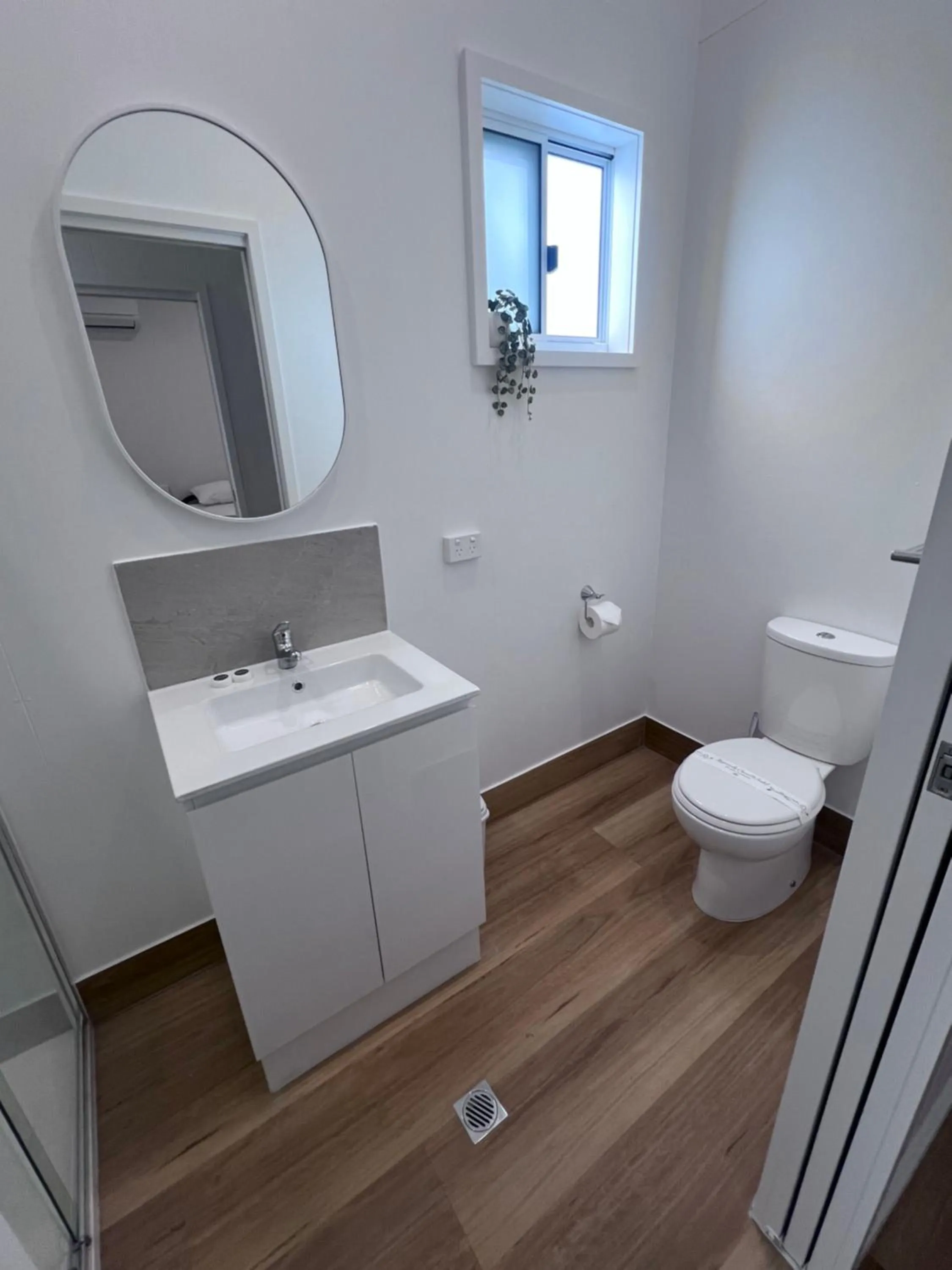 Toilet in Ellis Beach Oceanfront Holiday Park