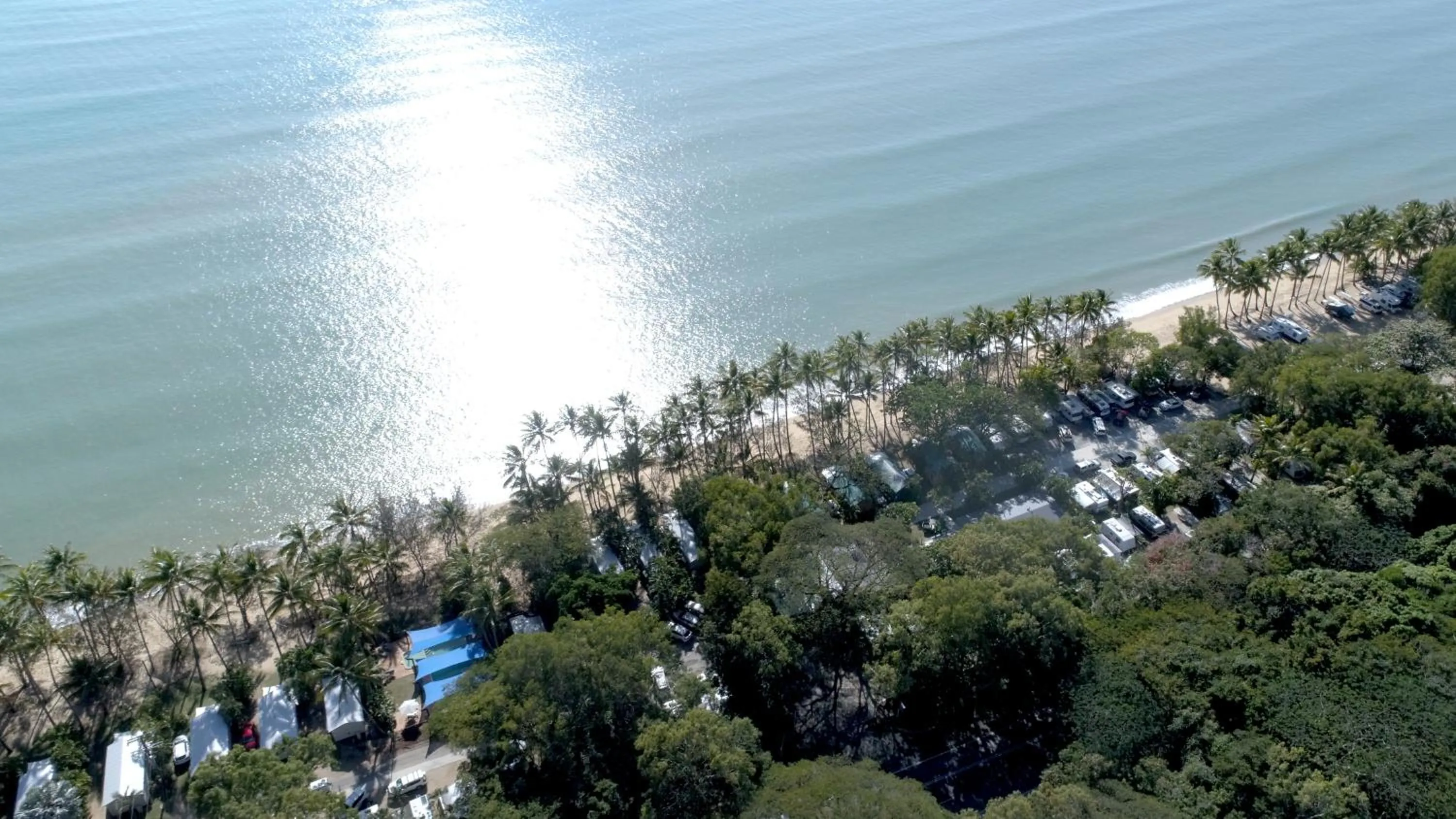 Day in Ellis Beach Oceanfront Holiday Park