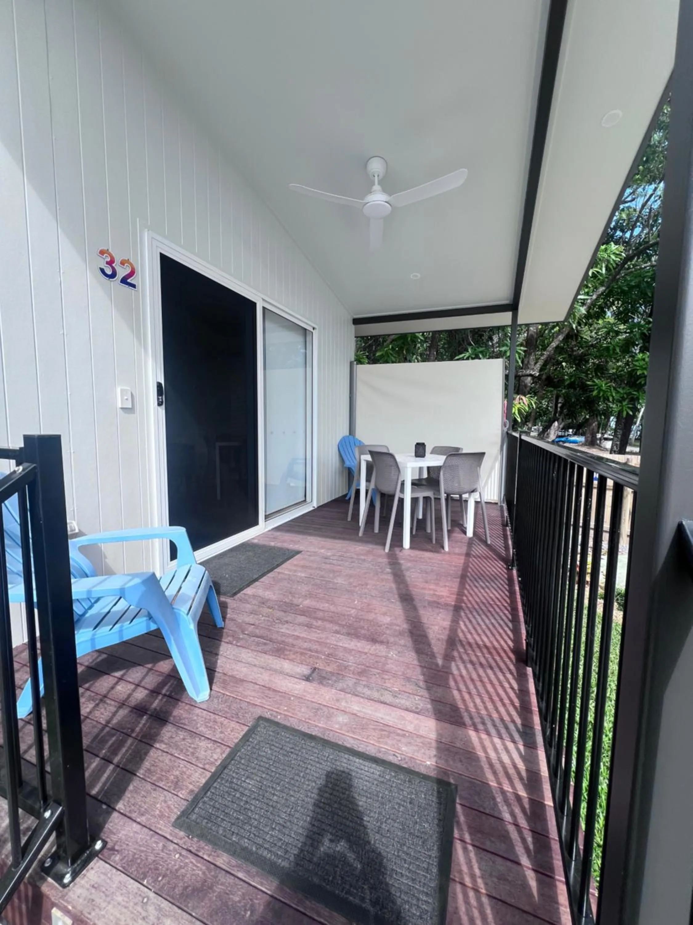 Patio in Ellis Beach Oceanfront Holiday Park