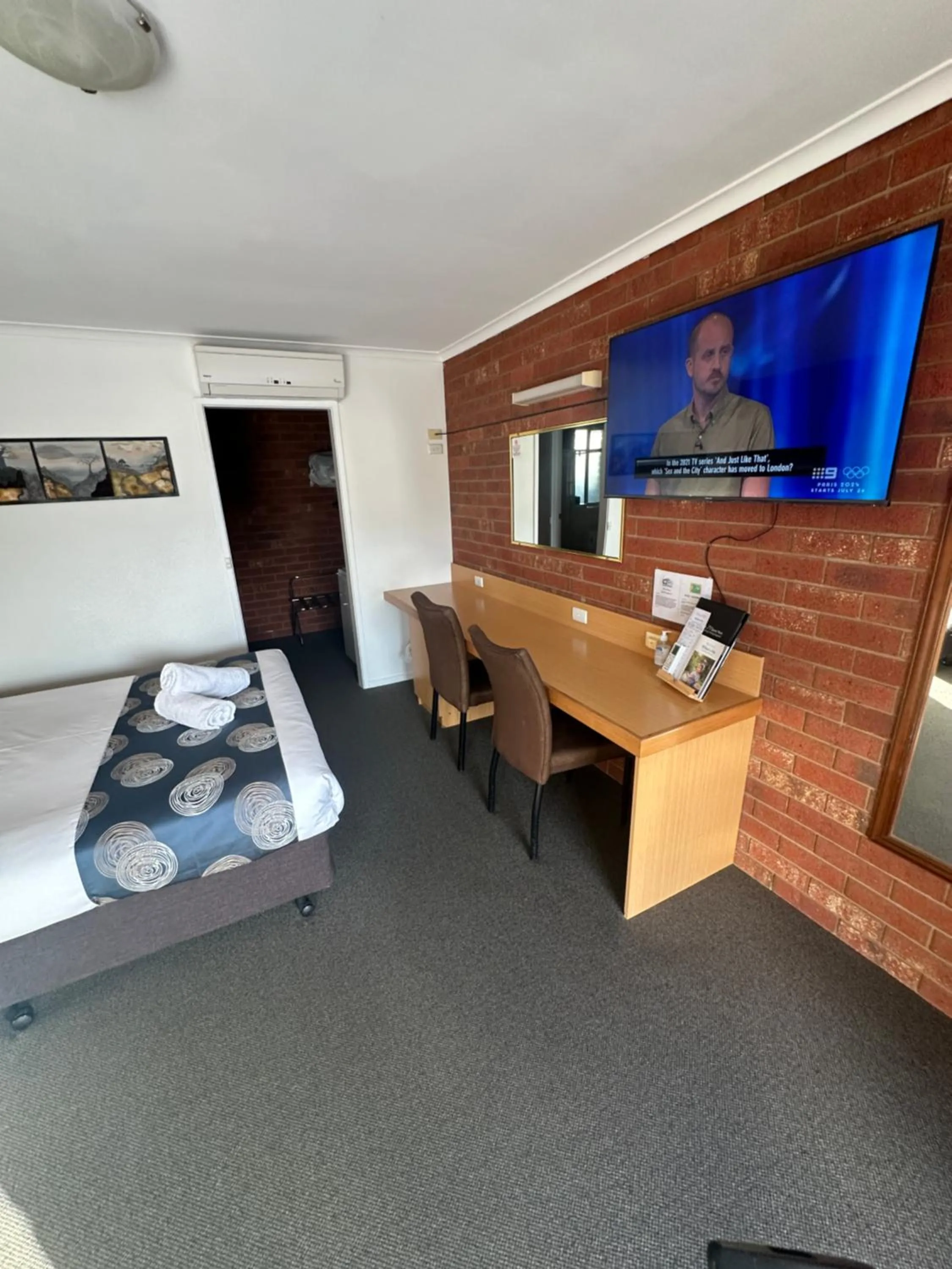 Bed in Pevensey Motor Lodge