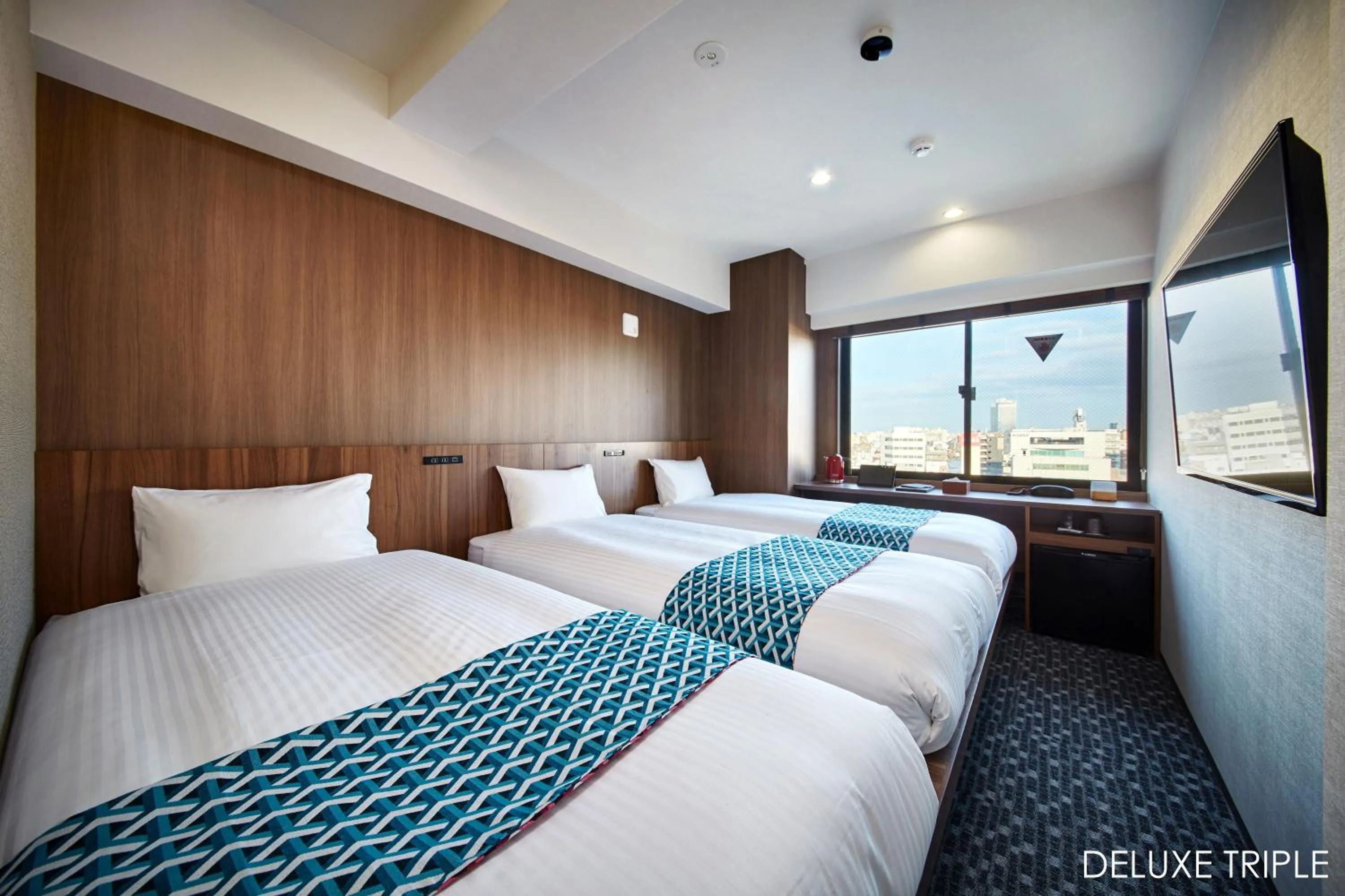 Photo of the whole room, Bed in HOTEL AMANEK Asakusa Ekimae